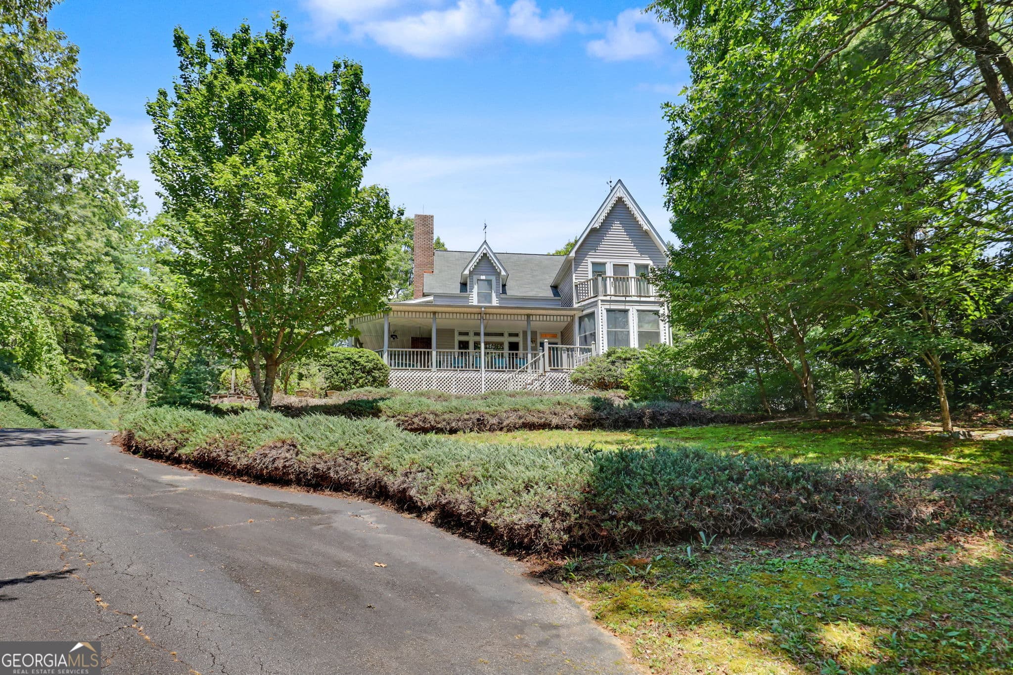 3 bedroom, 3 bathroom, 3,880 sq ft single family residence for sale at 1252 Worley Creek Road, Lakemont, GA 30552