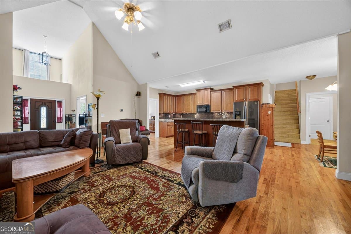 3 bedroom, 3.5 bathroom, 2,472 sq ft single family residence for sale at 619 Grayridge Road, Gray, GA 31032 — photo 6