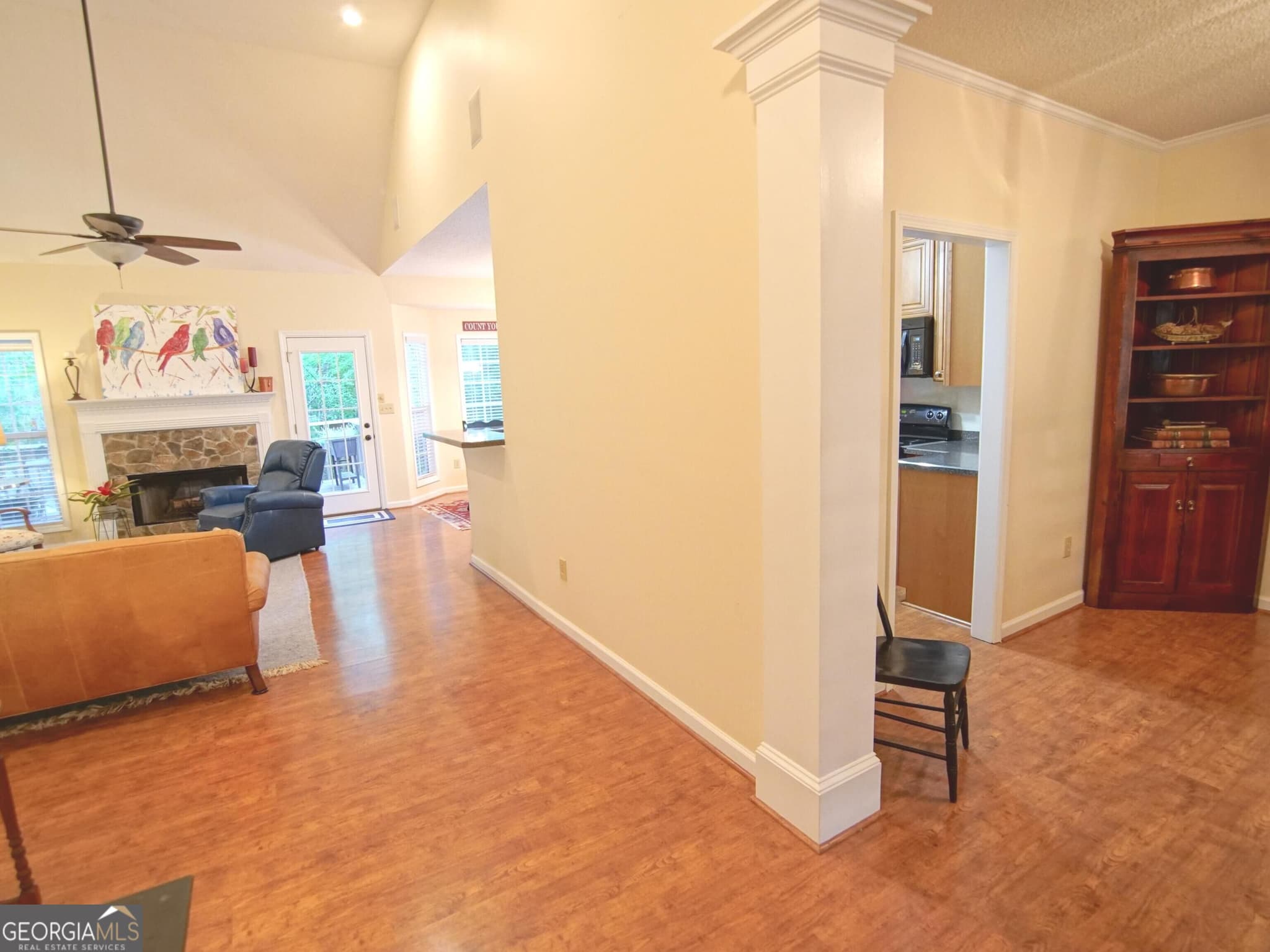 3 bedroom, 2 bathroom, 2,014 sq ft single family residence for sale at 158 Pine Knoll Lane, Eatonton, GA 31024 — photo 3