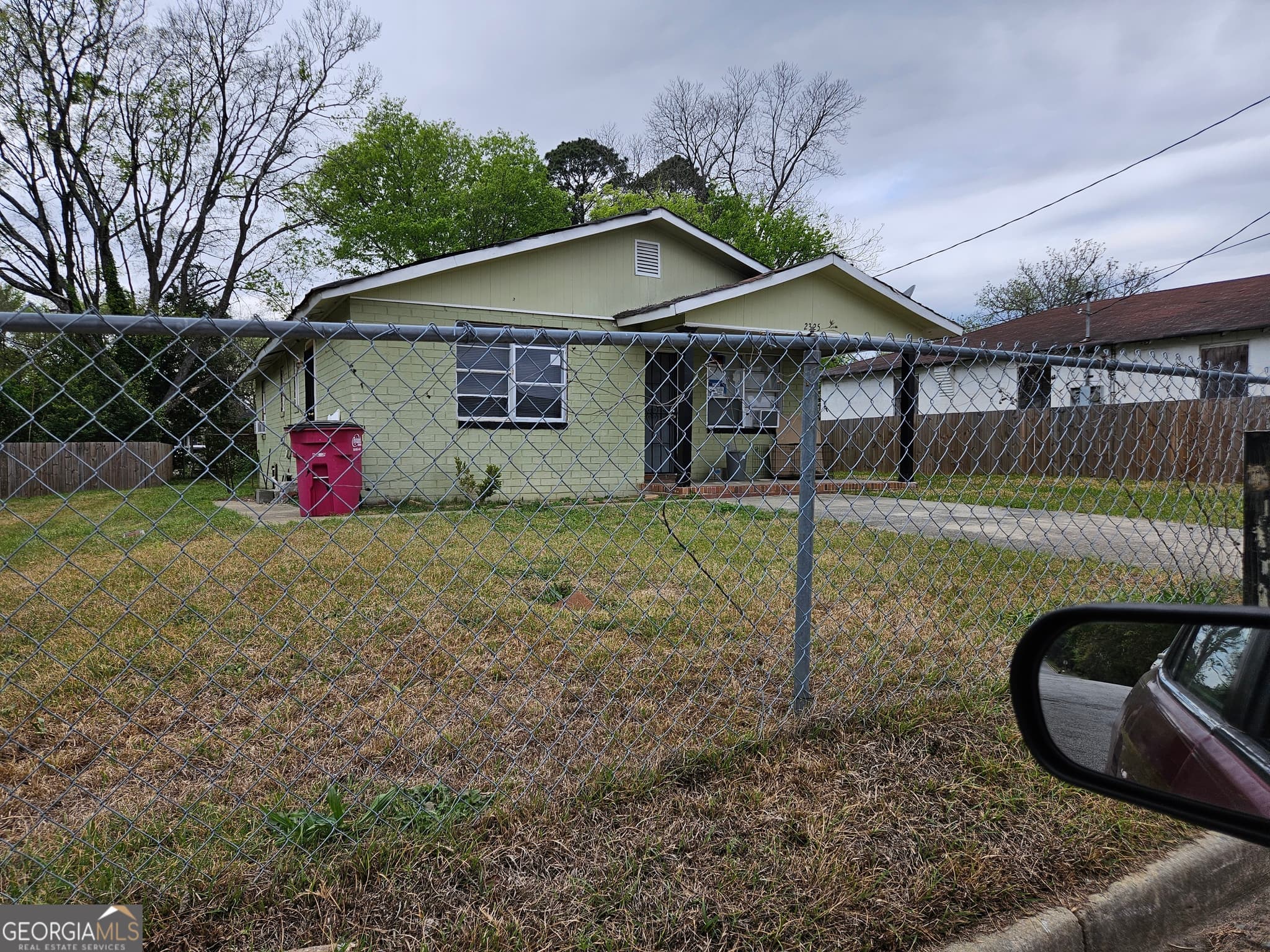 multi family for sale at 2325 Lincoln Street, Macon, GA 31206 — photo 1 of 4