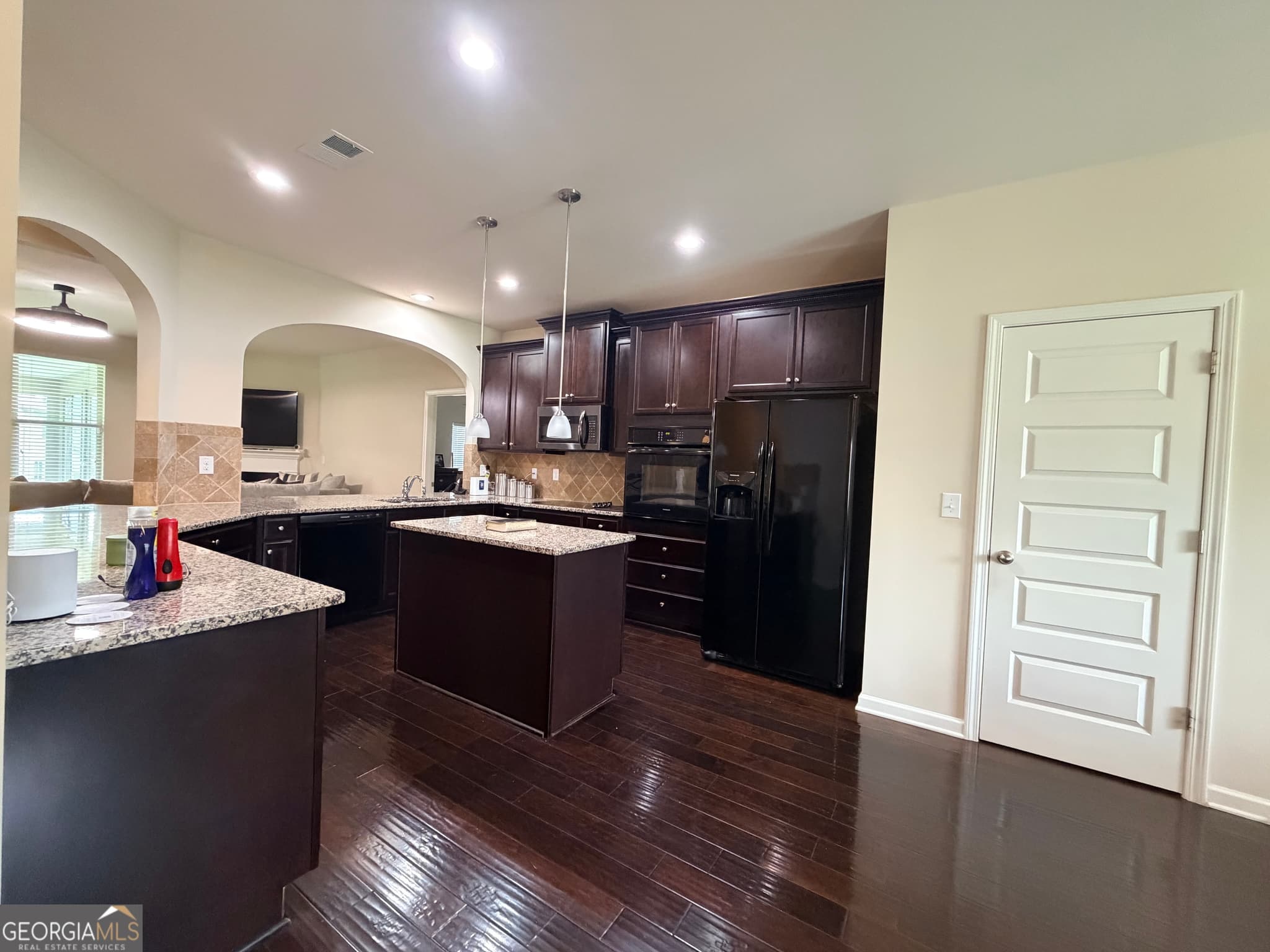 4 bedroom, 3 bathroom, 2,585 sq ft single family residence for sale at 549 Harmony Way, Locust Grove, GA 30248 — photo 3