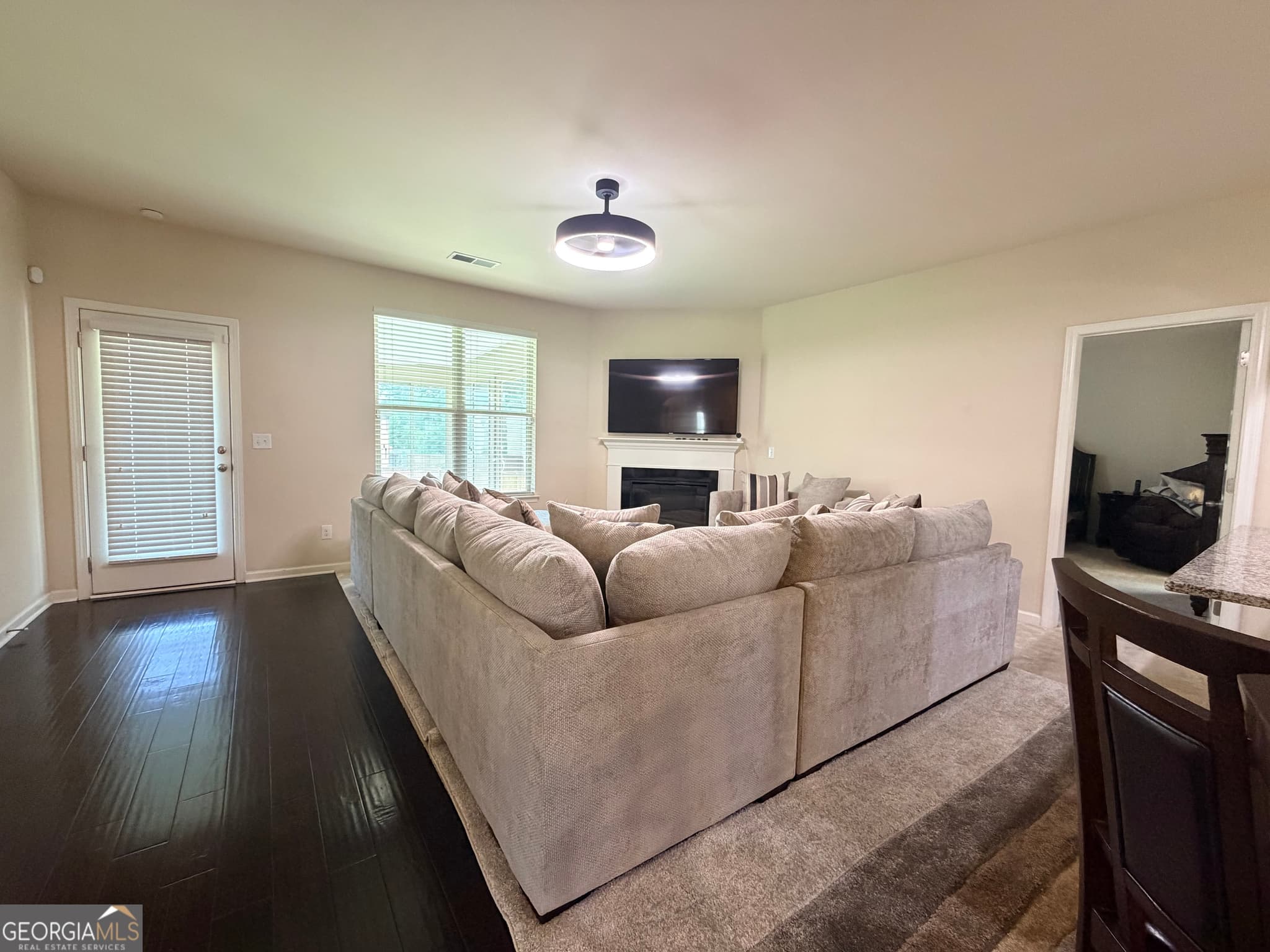 4 bedroom, 3 bathroom, 2,585 sq ft single family residence for sale at 549 Harmony Way, Locust Grove, GA 30248 — photo 4