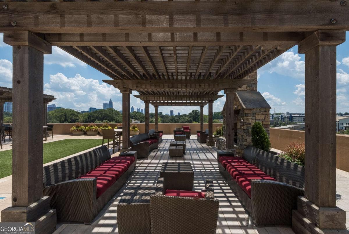 1 bedroom, 1.5 bathroom, 1,244 sq ft condominium for sale at 270 17th Street, Atlanta, GA 30363 — photo 9