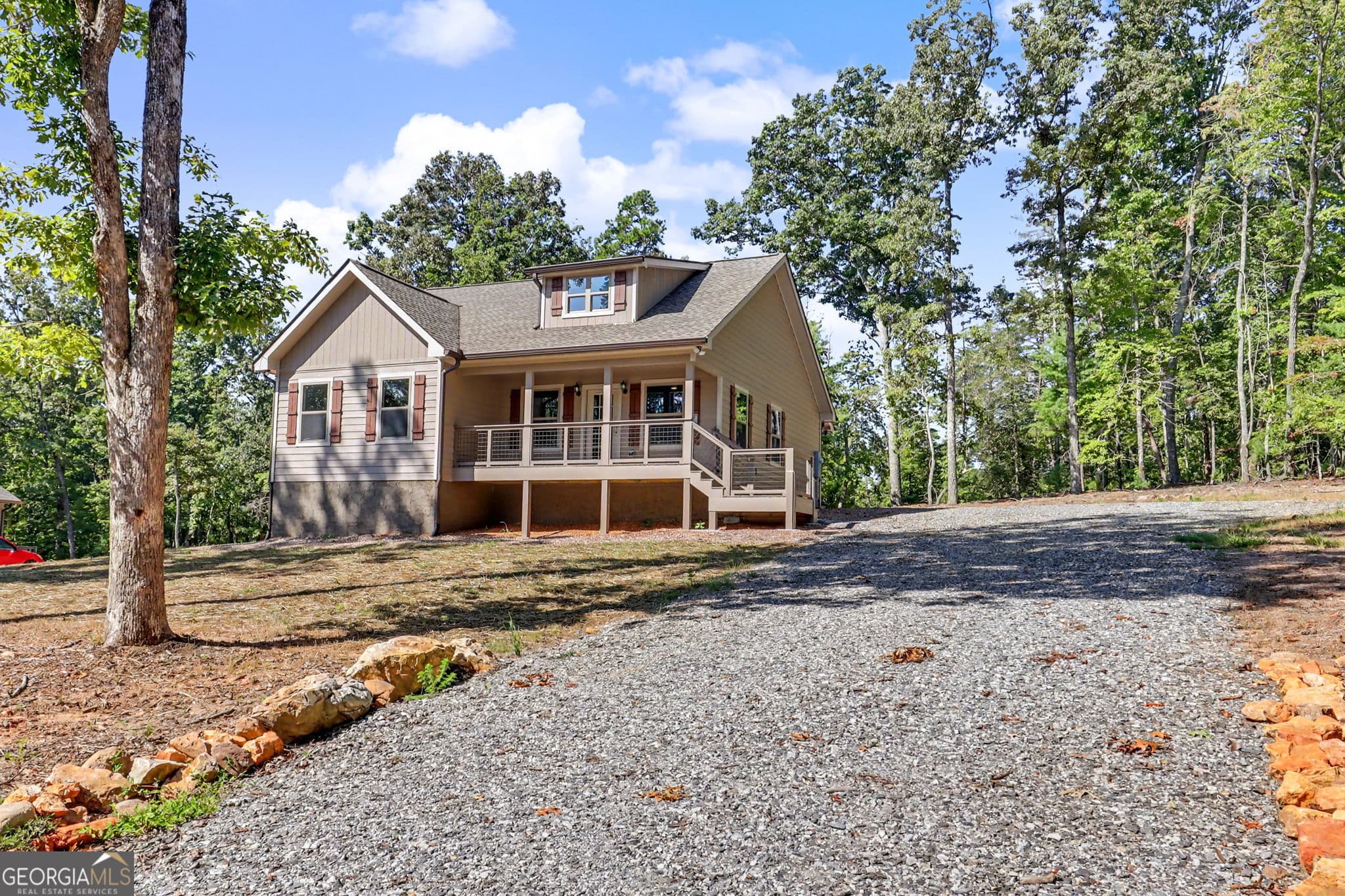 2 bedroom, 2 bathroom single family residence under contract at 1347 John Smith Road, Blairsville, GA 30512 — photo 2