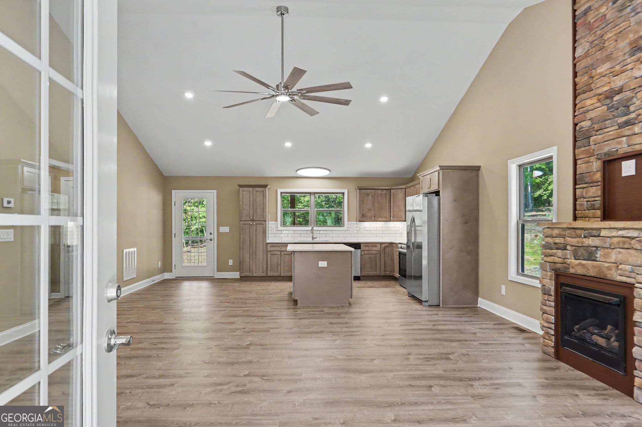 2 bedroom, 2 bathroom single family residence under contract at 1347 John Smith Road, Blairsville, GA 30512 — photo 10