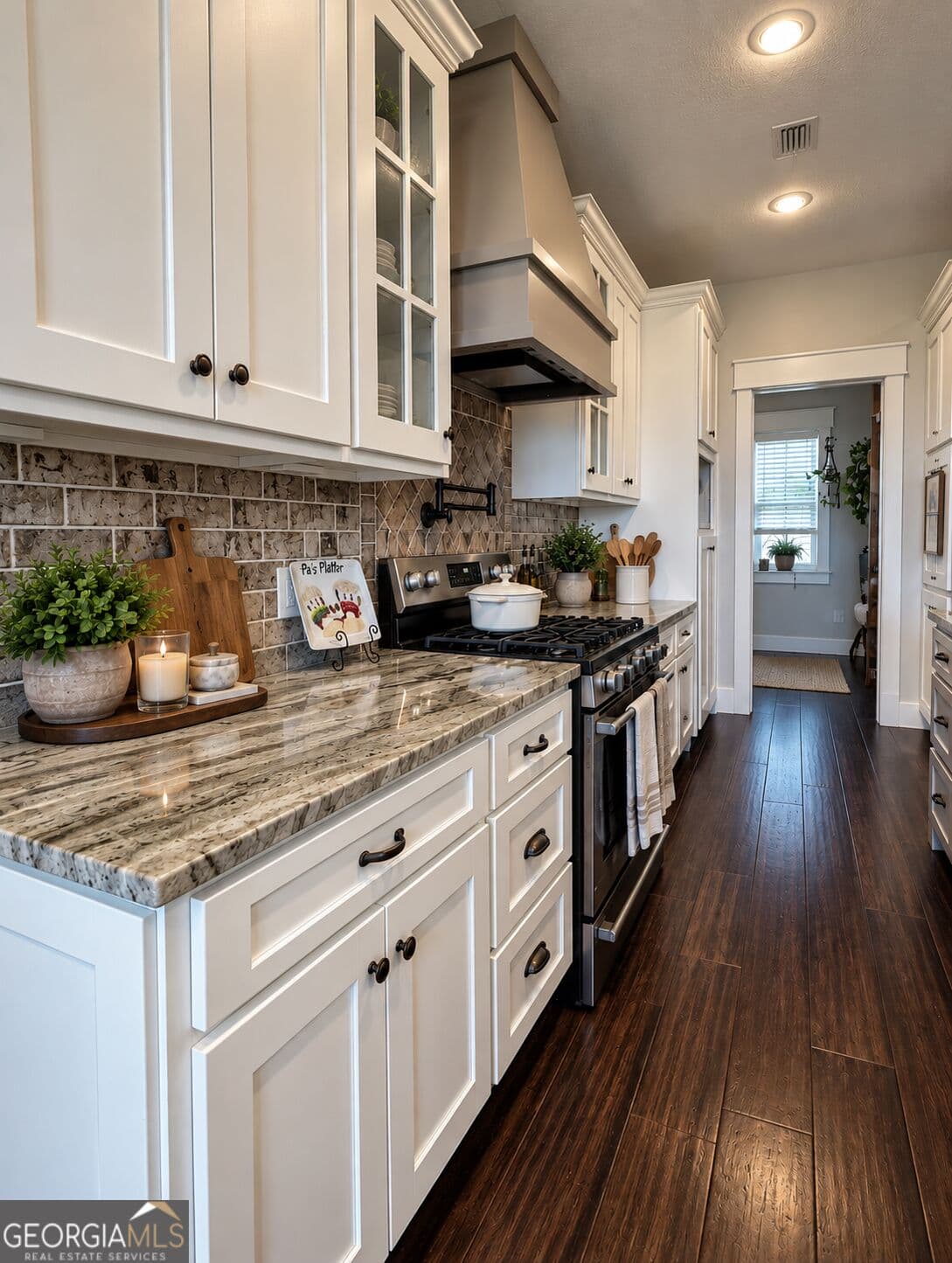 4 bedroom, 3.5 bathroom, 2,724 sq ft single family residence for sale at 9999 Lynntown Road, Collins, GA 30421 — photo 6