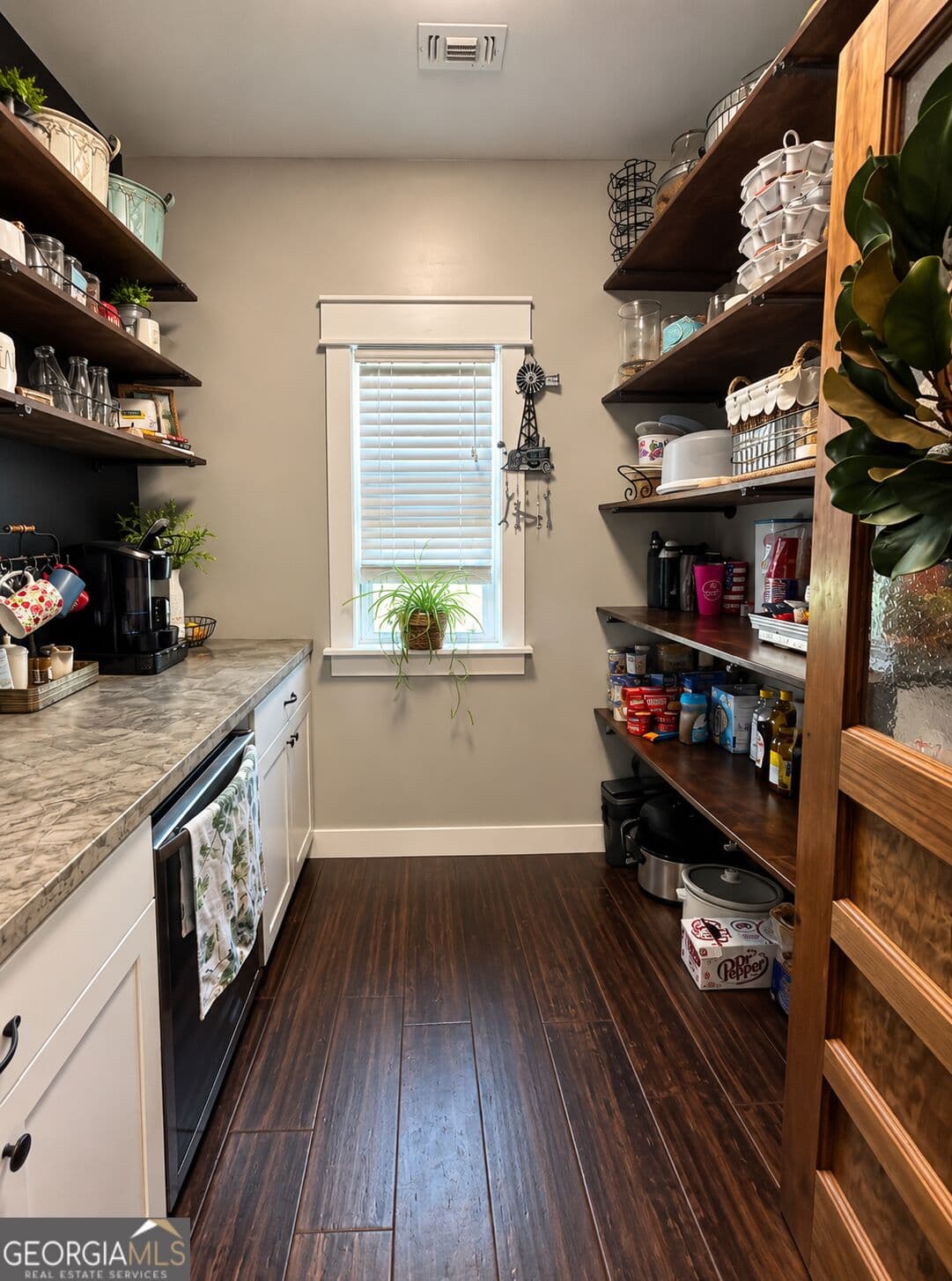 4 bedroom, 3.5 bathroom, 2,724 sq ft single family residence for sale at 9999 Lynntown Road, Collins, GA 30421 — photo 7