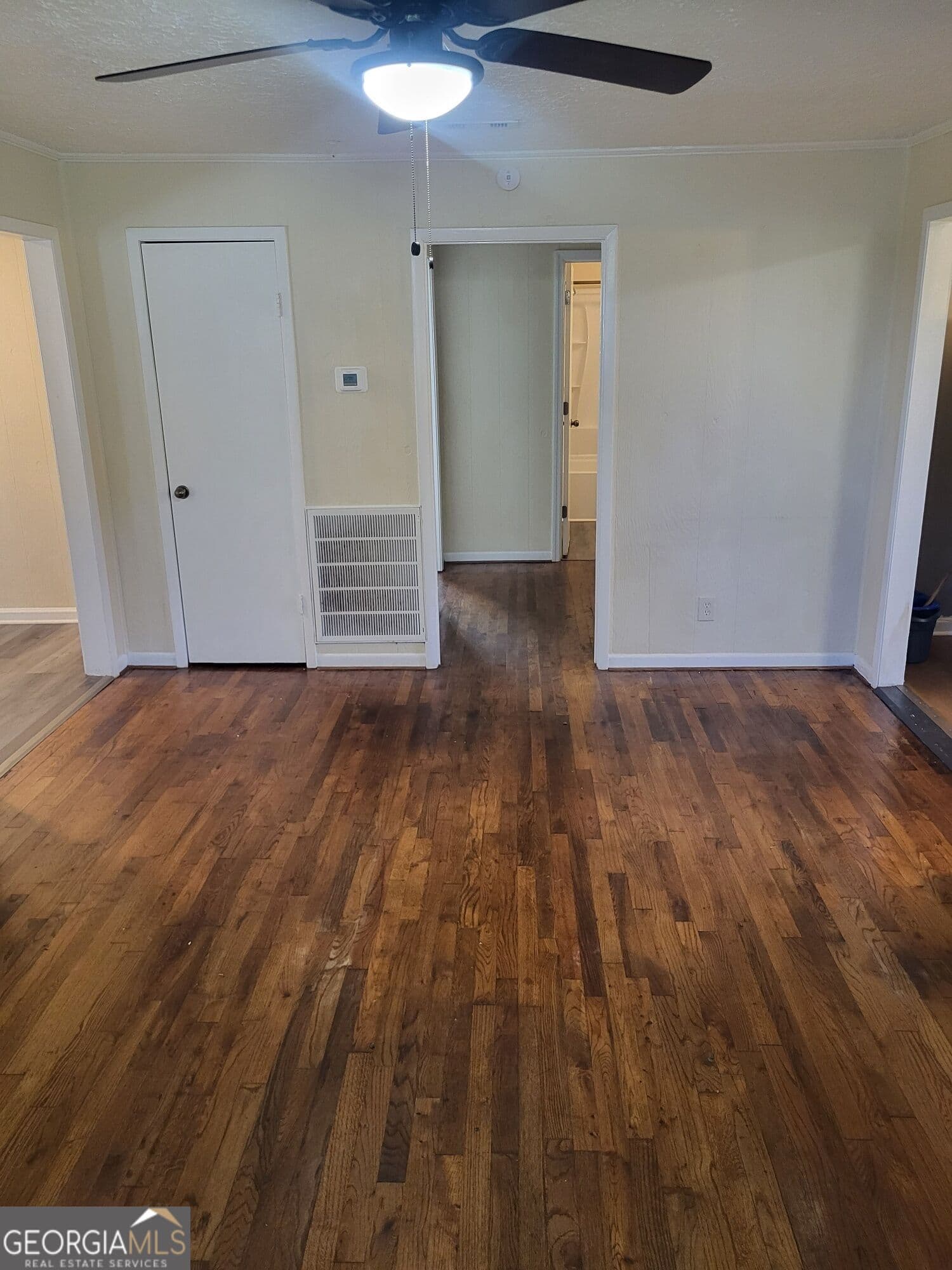 3 bedroom, 1 bathroom, 1,089 sq ft single family residence for sale at 2318 S 1st Avenue, Lanett, AL 36863 — photo 8