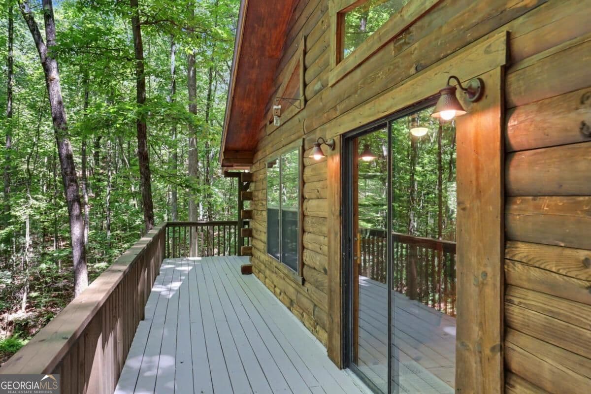 3 bedroom, 2 bathroom, 1,560 sq ft cabin,single family residence for sale at 252 Navigator Lane, Tiger, GA 30576 — photo 9