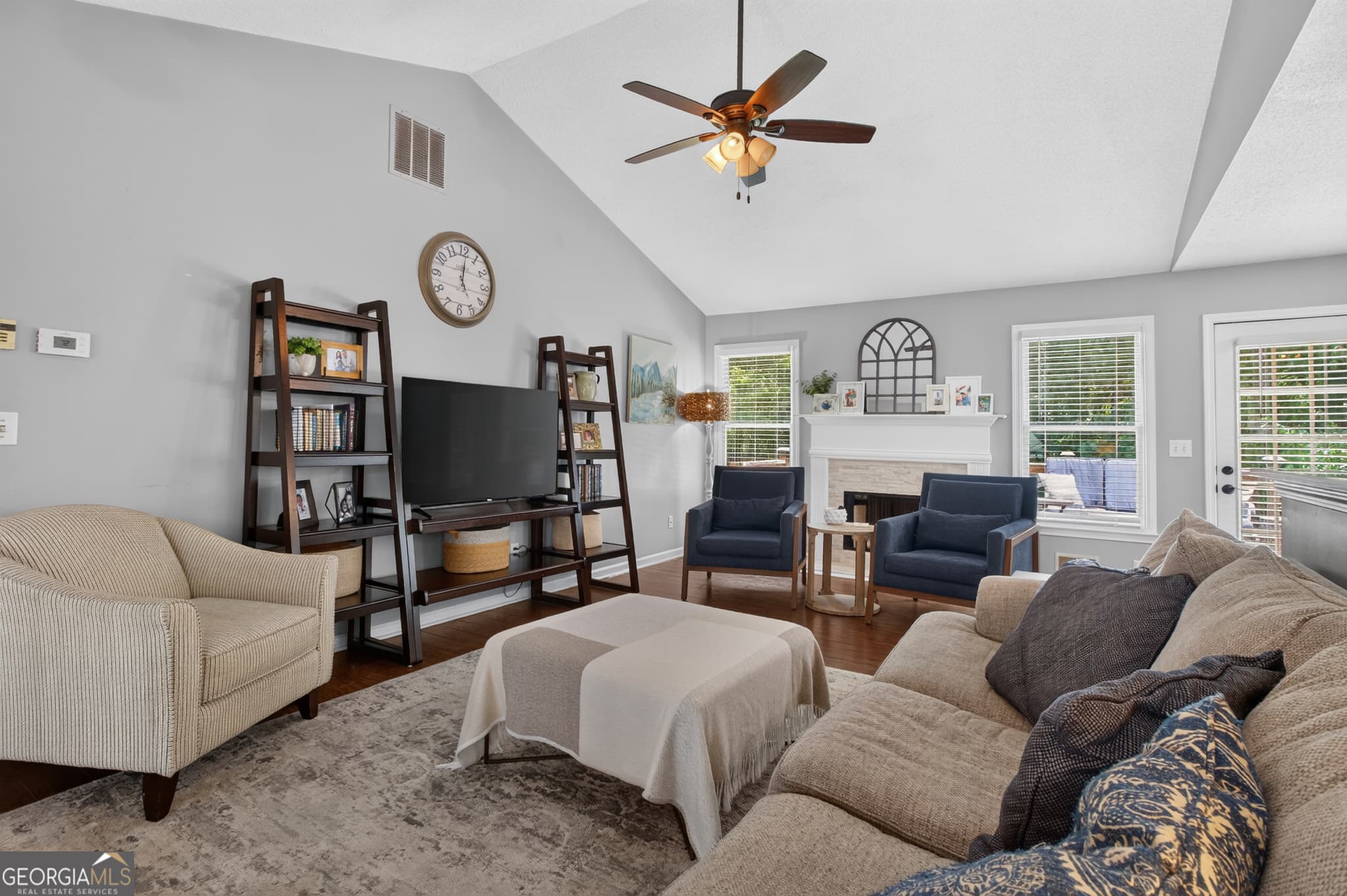 4 bedroom, 3 bathroom, 2,188 sq ft single family residence for sale at 3955 Hamilton View Way, Dacula, GA 30019 — photo 7
