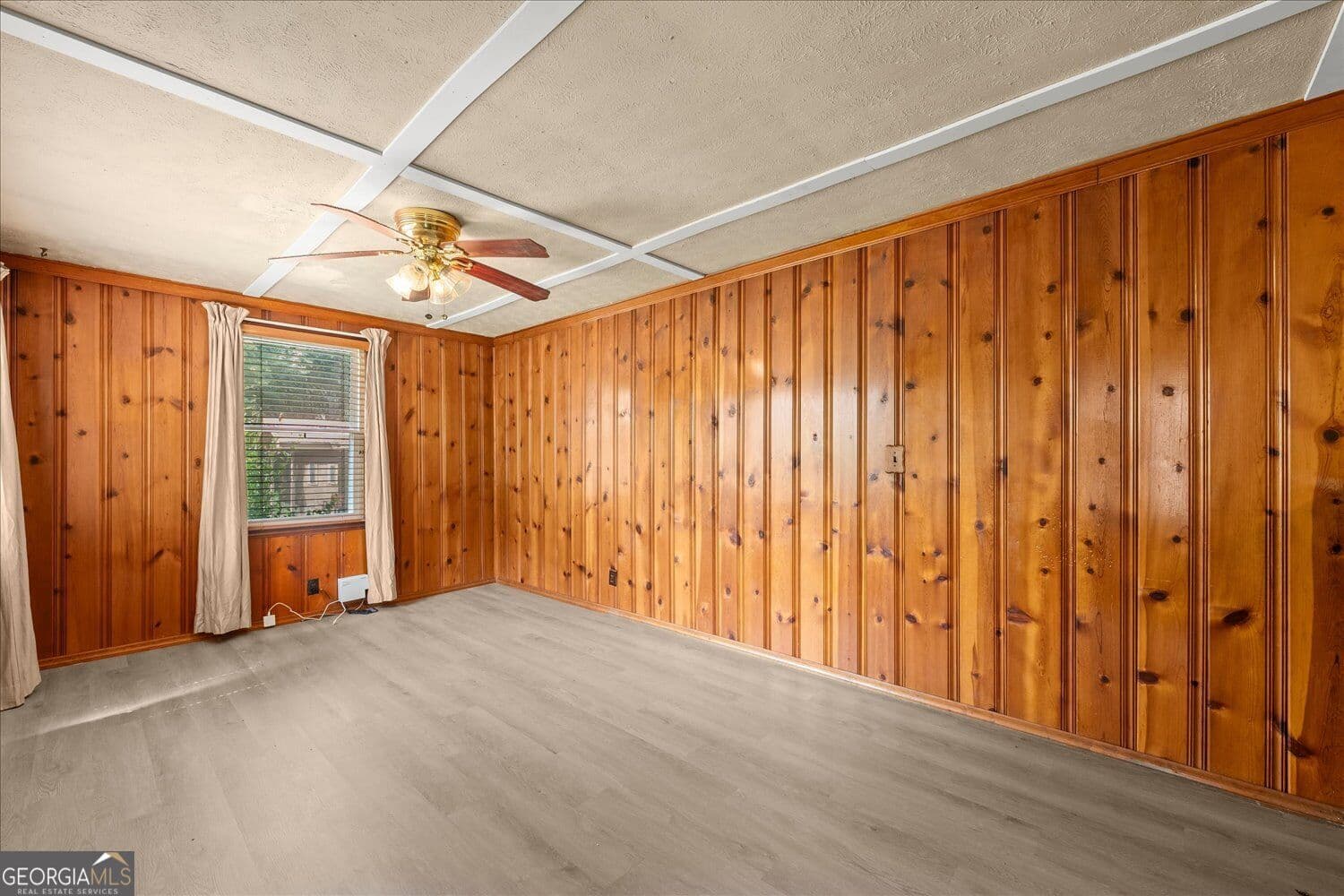 3 bedroom, 1 bathroom, 1,015 sq ft single family residence for sale at 222 Grove Street, Washington, GA 30673 — photo 2