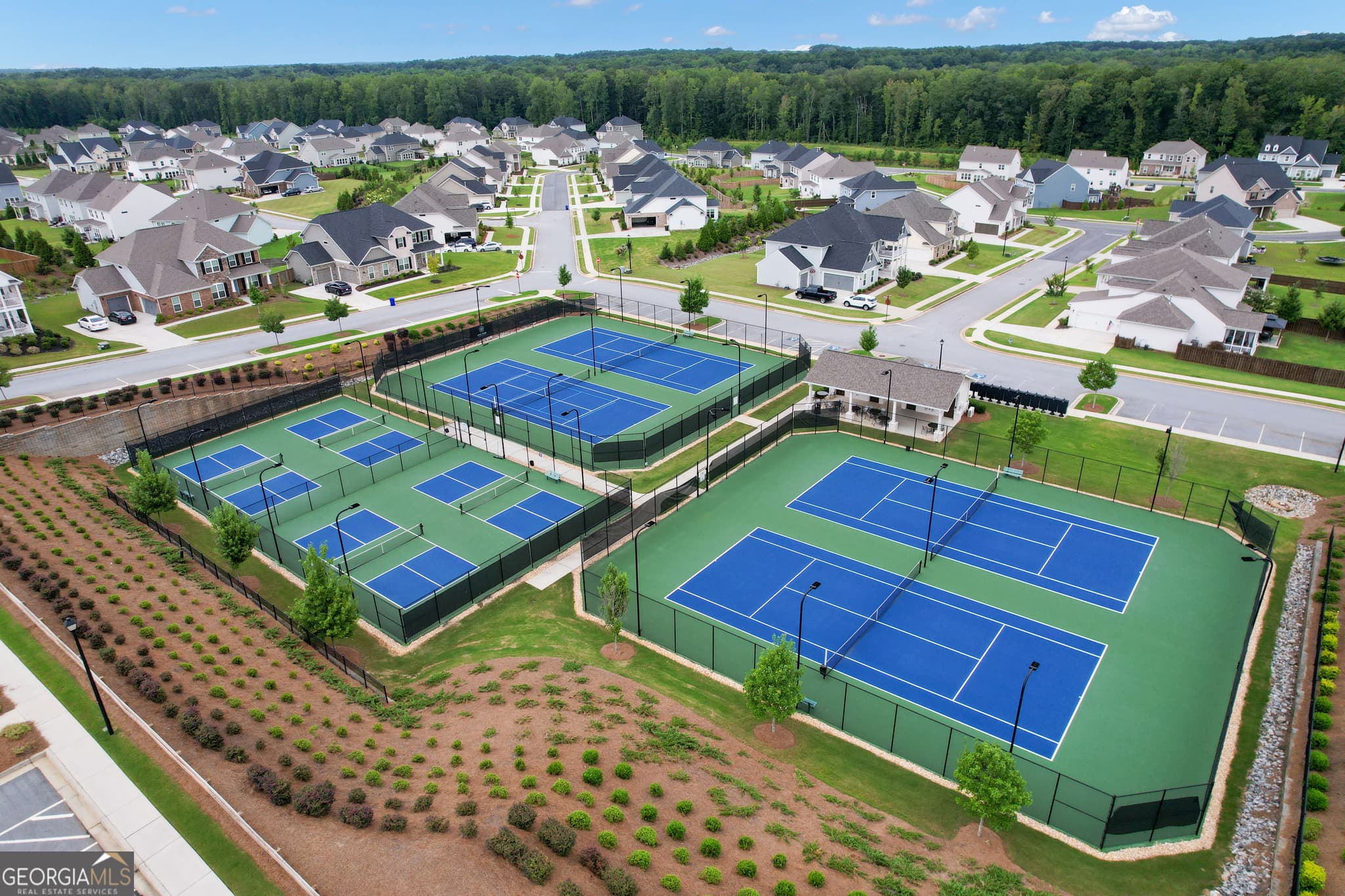 5 bedroom, 4.5 bathroom, 3,661 sq ft single family residence for sale at 604 Napier Pass, Peachtree City, GA 30269 — photo 5
