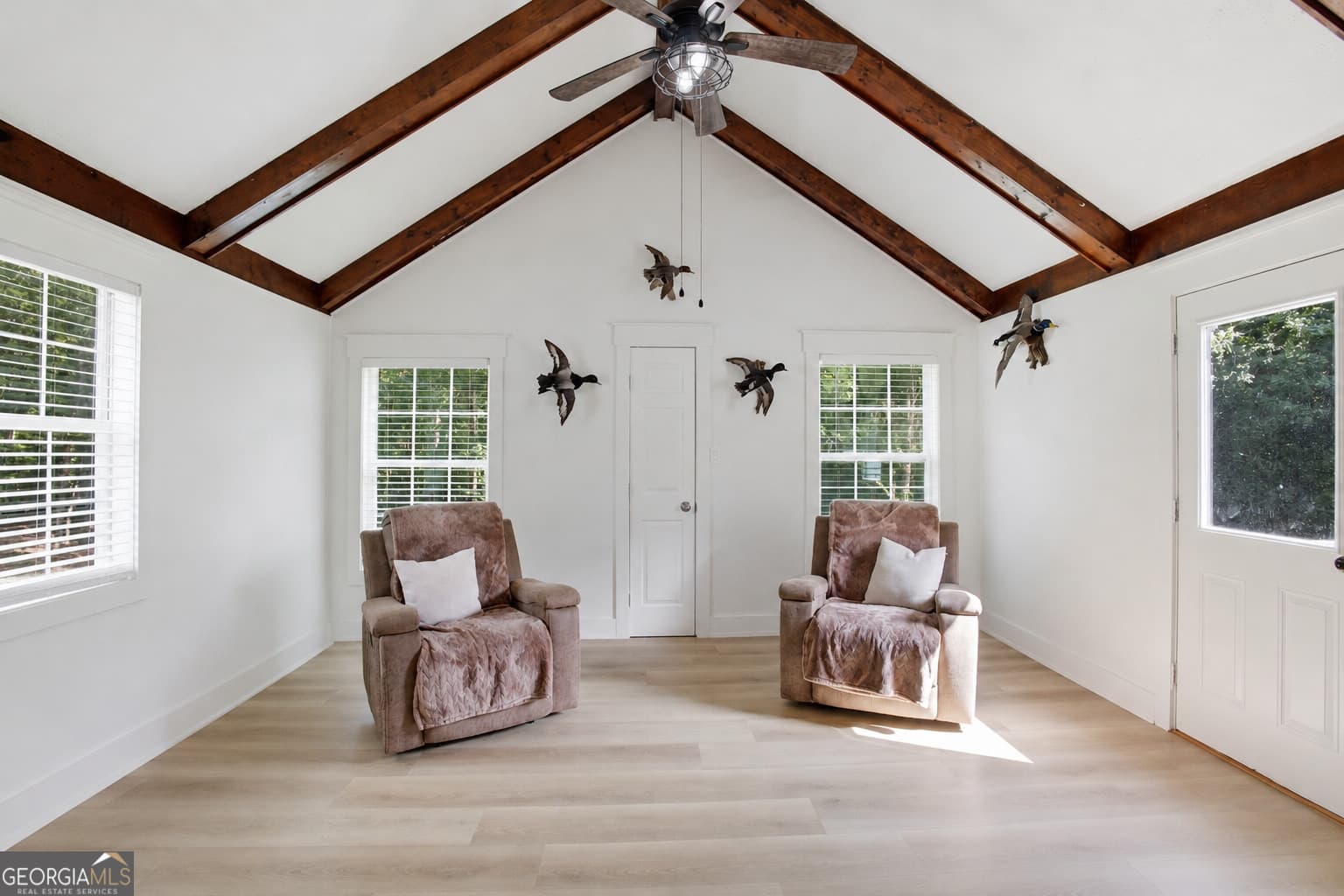 4 bedroom, 1.5 bathroom, 1,560 sq ft single family residence for sale at 6642 Nix Road, Dawsonville, GA 30534 — photo 4