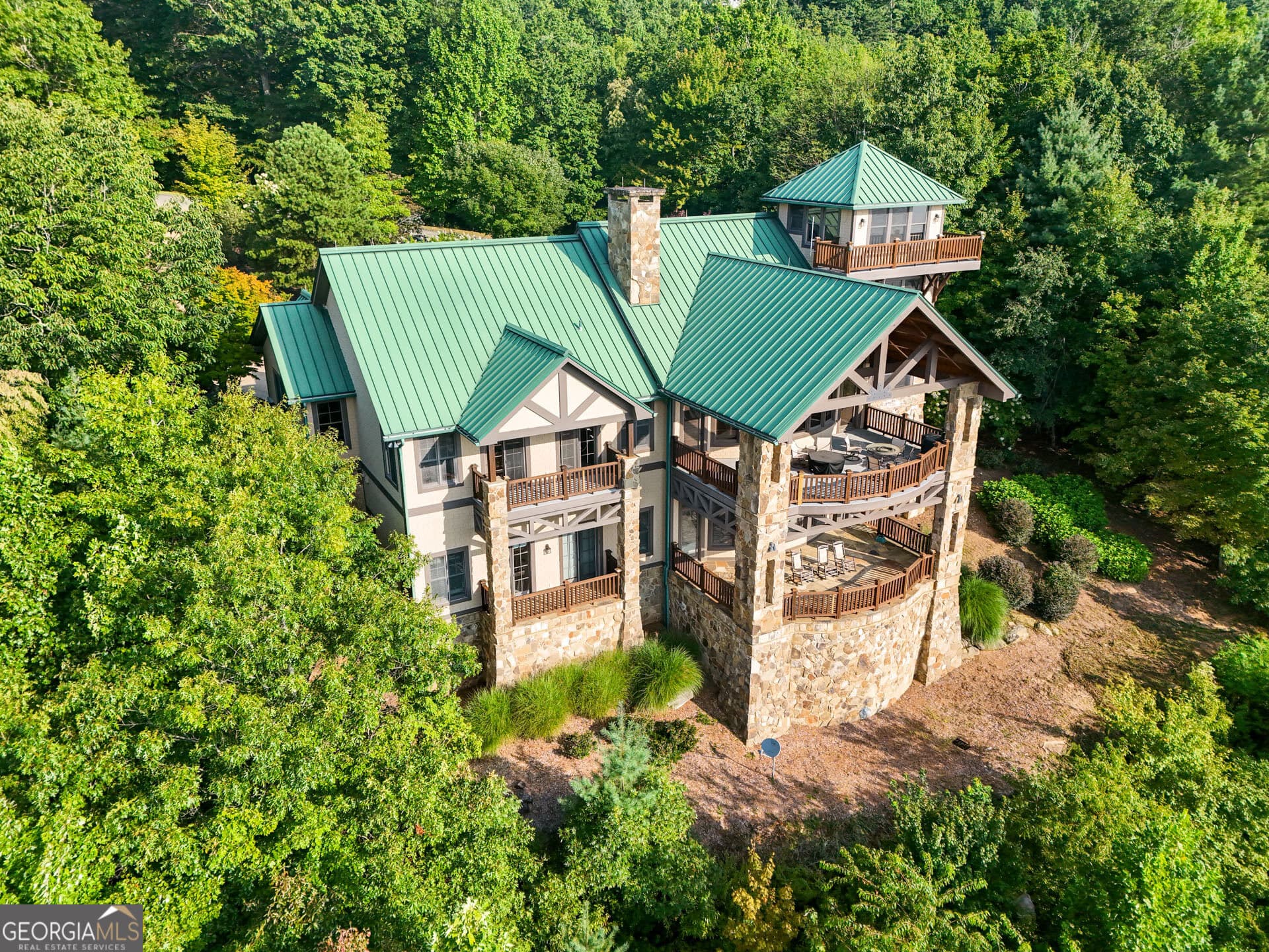 4 bedroom, 4.5 bathroom, 5,748 sq ft single family residence for sale at 140 Wagstaff, Clayton, GA 30525 — photo 5