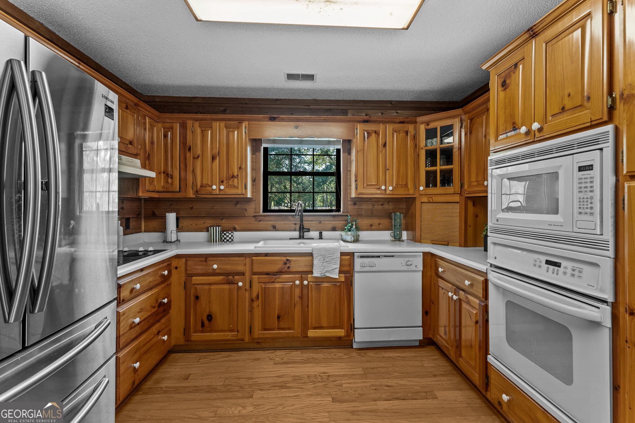 3 bedroom, 3 bathroom, 2,678 sq ft single family residence for sale at 1021 Ig Lanier Road, Pembroke, GA 31321 — photo 10