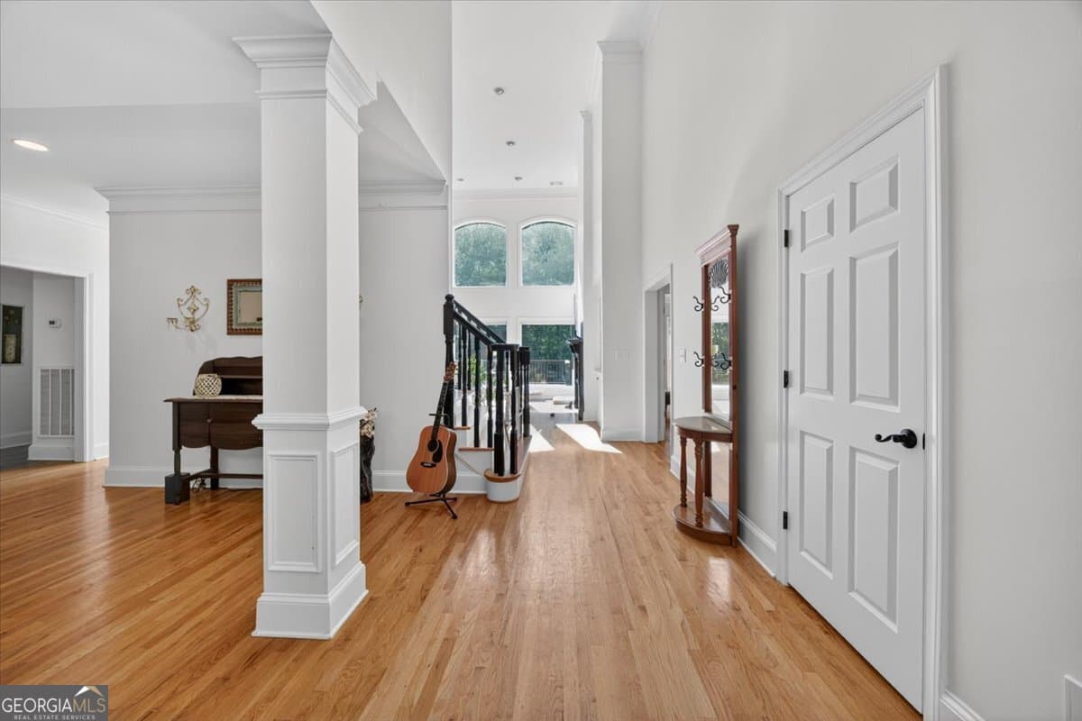 5 bedroom, 4.5 bathroom, 4,855 sq ft single family residence under contract at 52 Hamil Drive, Macon, GA 31220 — photo 5