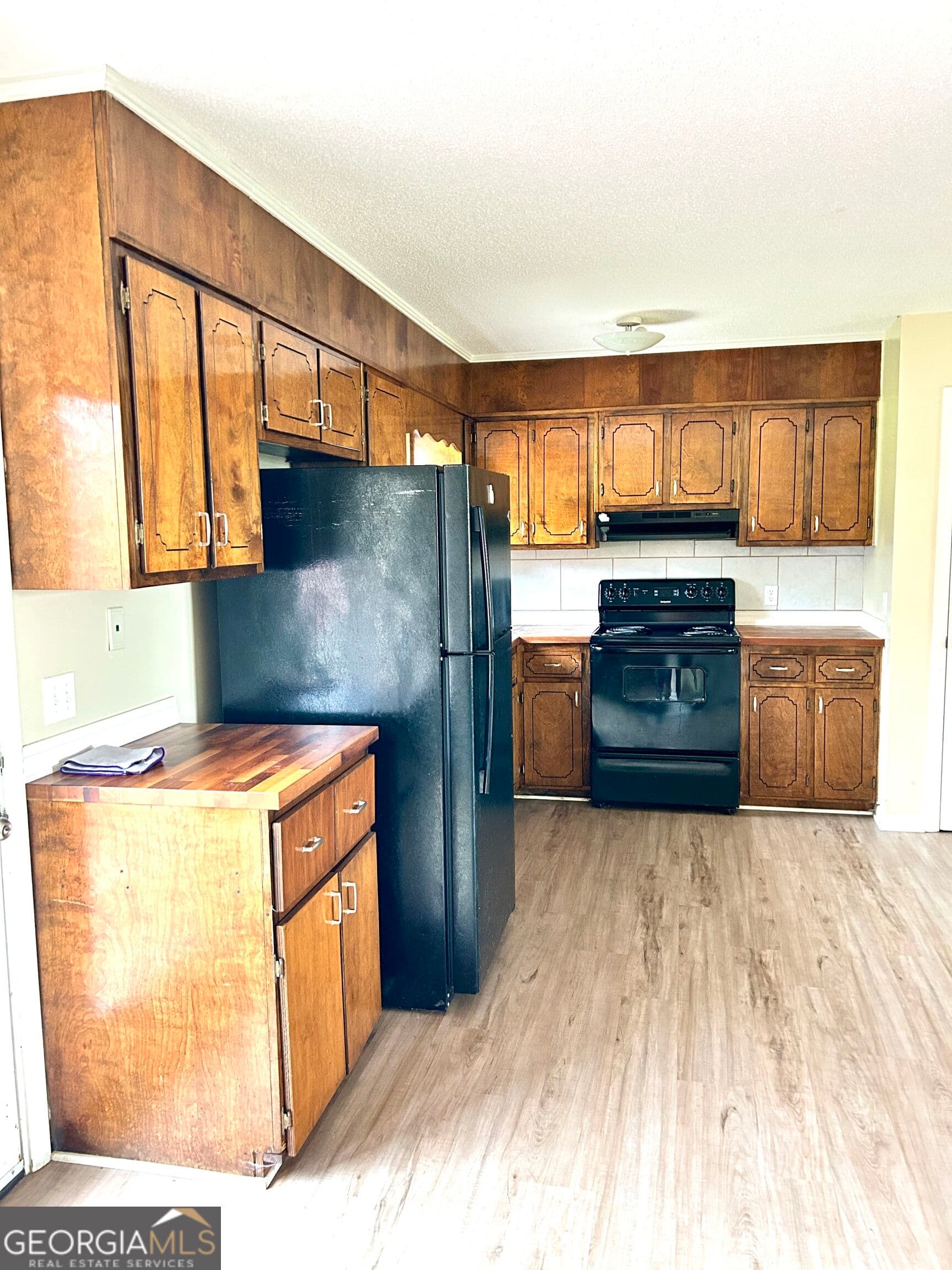 3 bedroom, 2 bathroom, 1,144 sq ft single family residence for sale at 7008 White Bluff Rd., Glennville, GA 30427 — photo 5