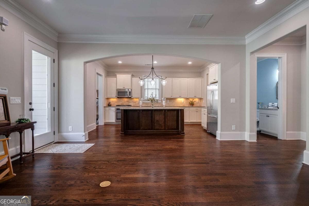 3 bedroom, 3.5 bathroom, 2,596 sq ft single family residence for sale at 3790 Greenleffe Drive, Statham, GA 30666 — photo 7