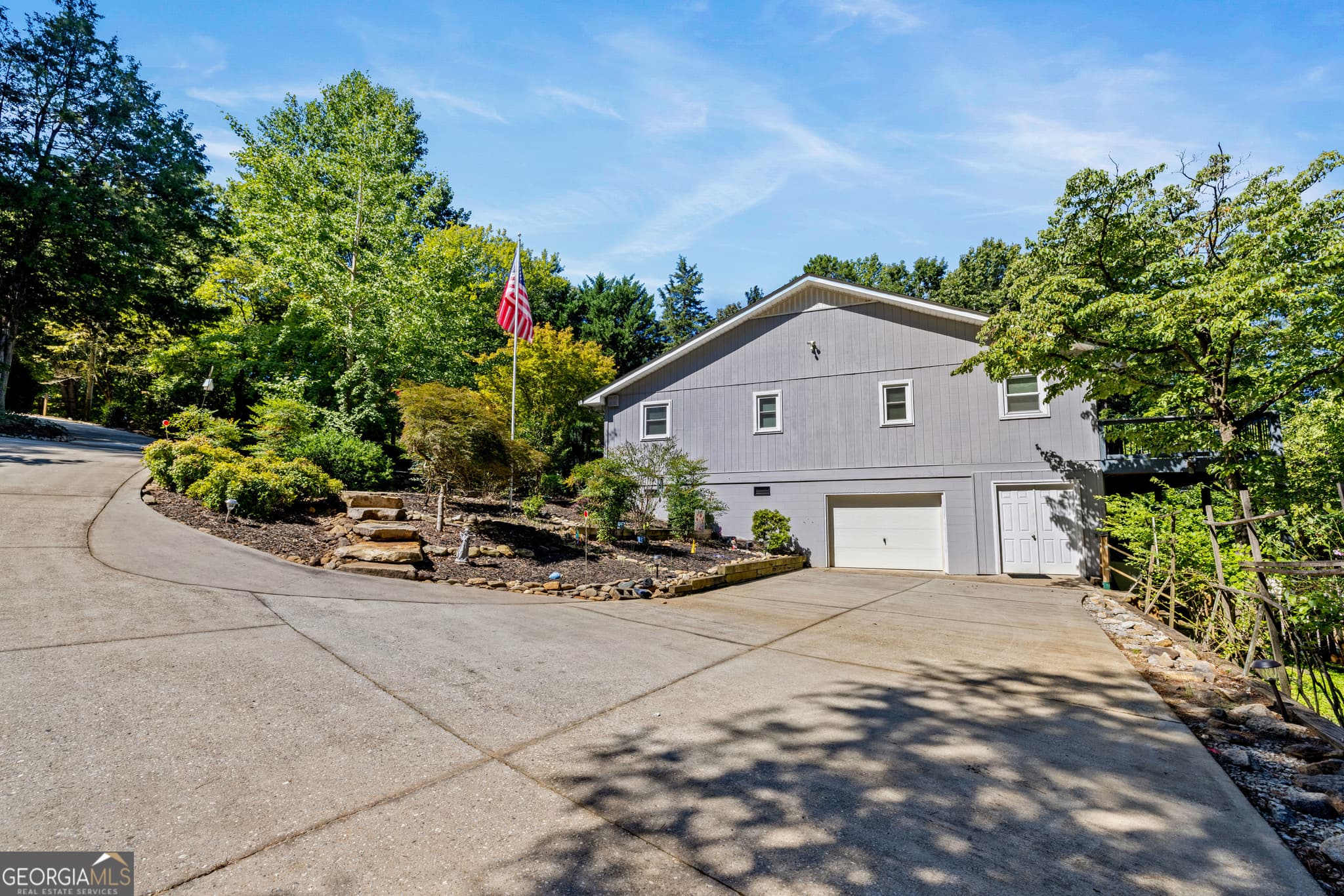 4 bedroom, 3.5 bathroom, 2,915 sq ft single family residence for sale at 126 Indian Hills, Westminster, SC 29693 — photo 7