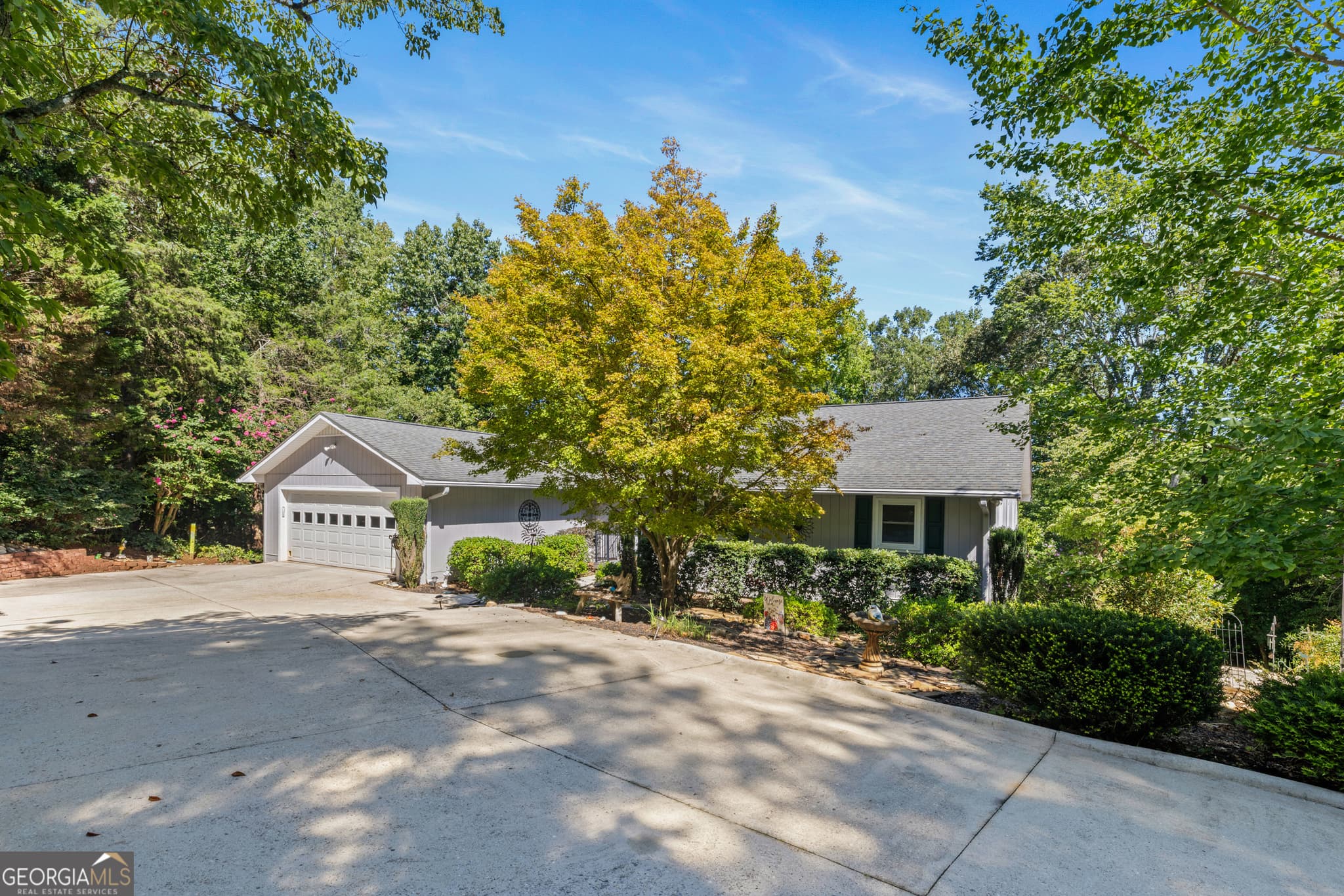 4 bedroom, 3.5 bathroom, 2,915 sq ft single family residence for sale at 126 Indian Hills, Westminster, SC 29693 — photo 4