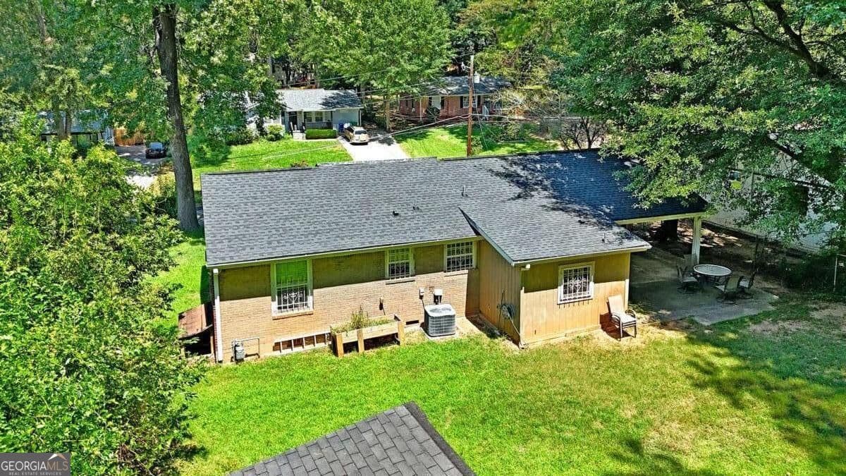 3 bedroom, 1.5 bathroom, 1,067 sq ft single family residence for sale at 2985 Catalina Drive, Decatur, GA 30032 — photo 2
