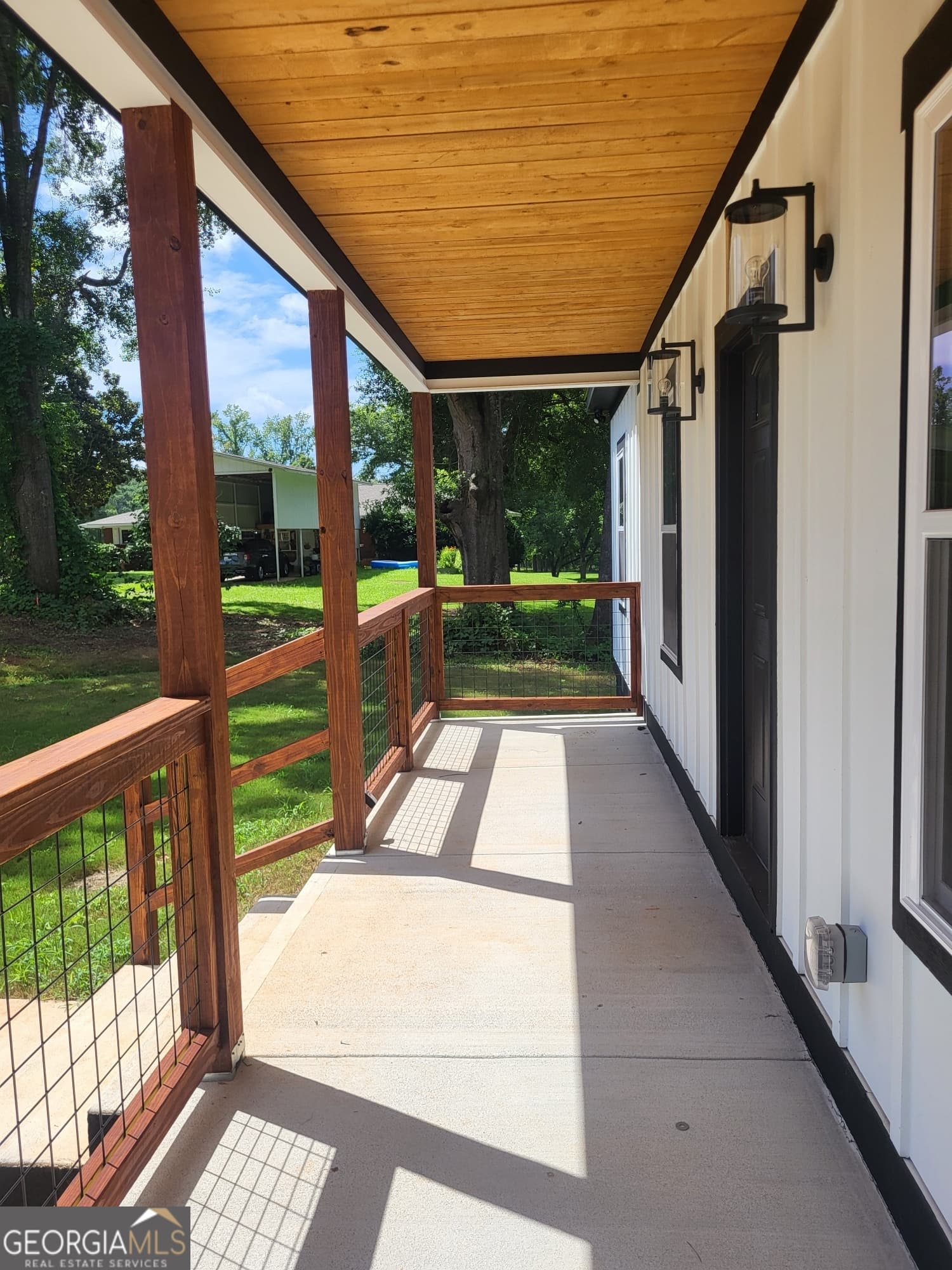 3 bedroom, 2 bathroom, 1,428 sq ft single family residence for sale at 4305 22nd Avenue, Valley, AL 36854 — photo 6
