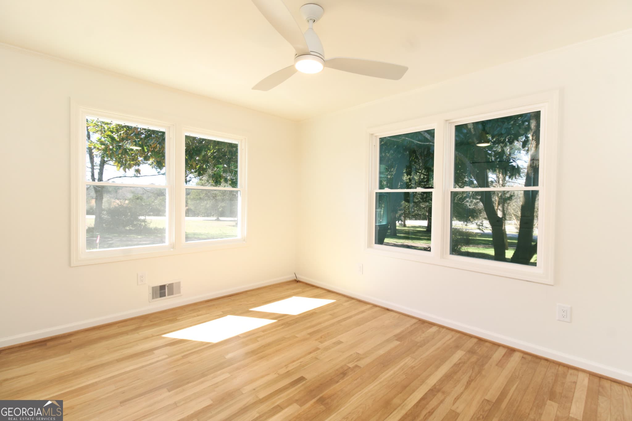 3 bedroom, 3 bathroom, 2,030 sq ft single family residence for sale at 100 Williamsburg Lane, Athens, GA 30605 — photo 7