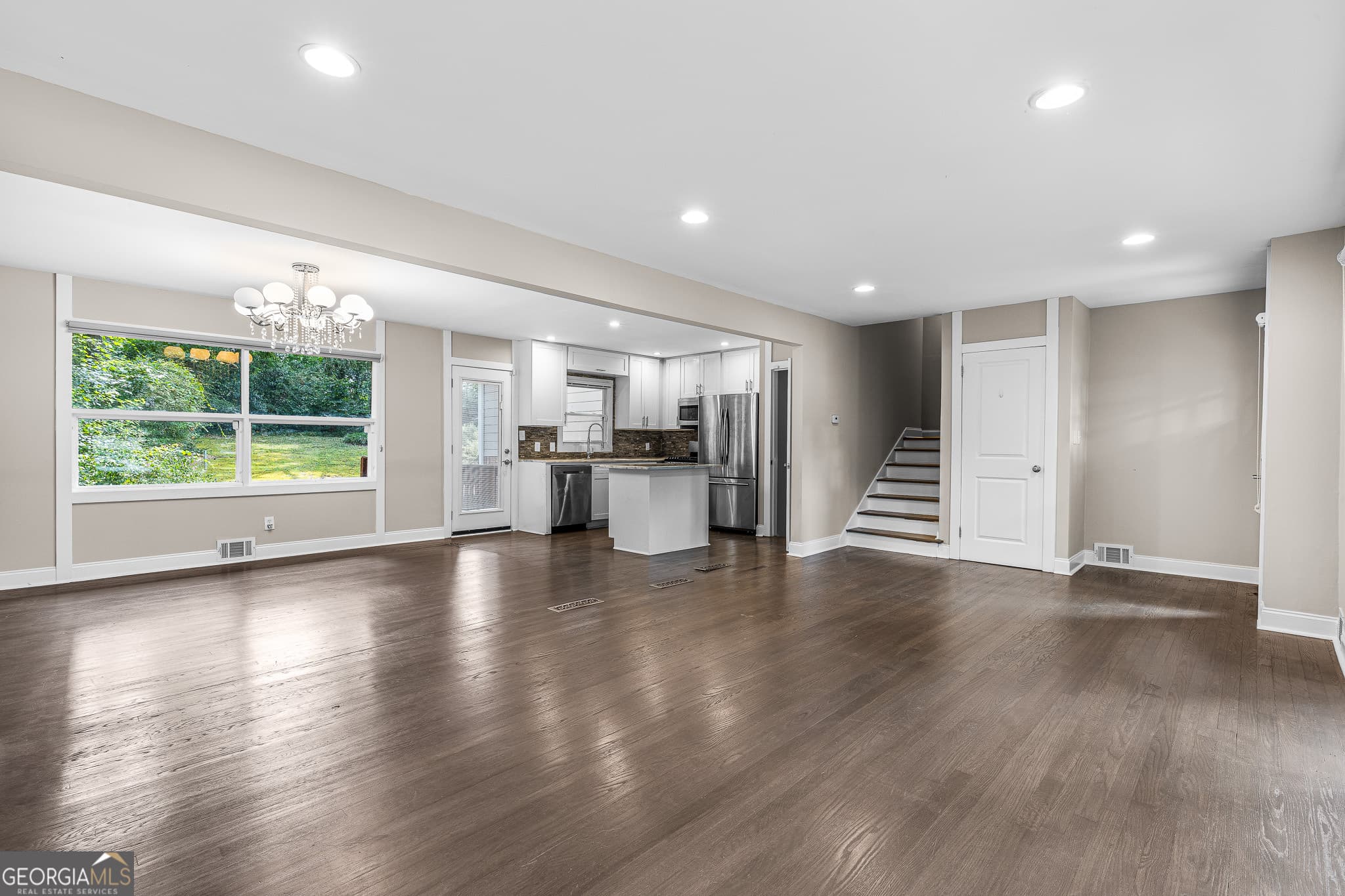 4 bedroom, 3 bathroom, 2,513 sq ft single family residence for rent at 629 Willivee Drive, Decatur, GA 30033 for $3,495 a month — photo 3