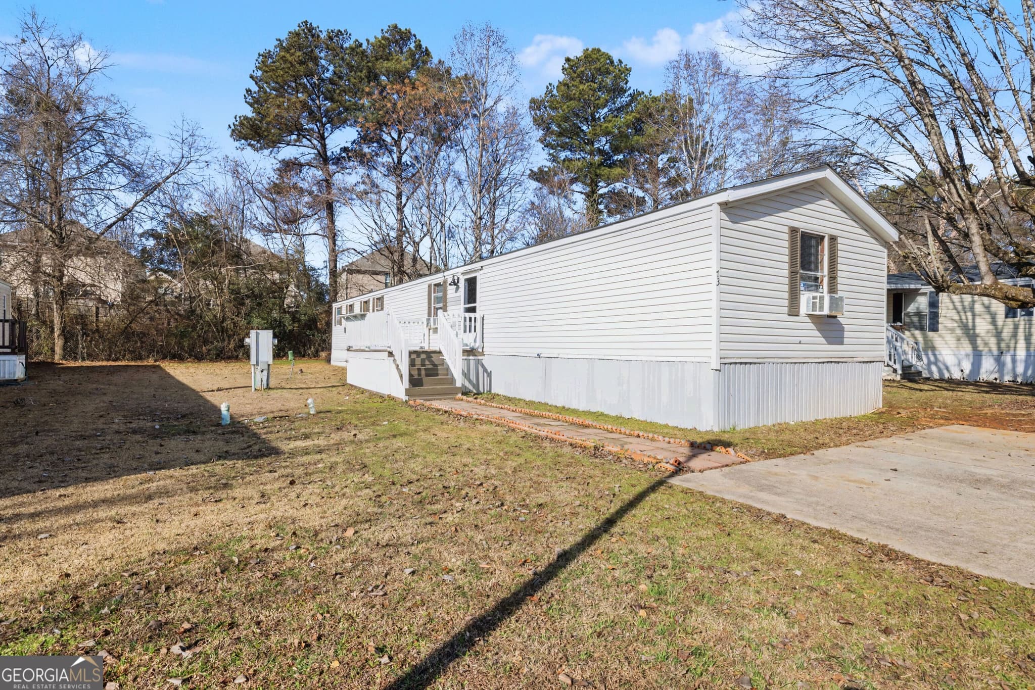 3 bedroom, 2 bathroom, 1,064 sq ft manufactured home,single family residence for sale at 73 Lillian Circle, Stockbridge, GA 30281 — photo 2