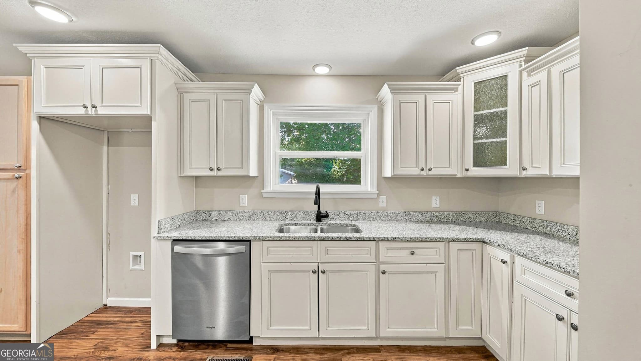 4 bedroom, 3 bathroom, 2,002 sq ft single family residence for sale at 40 Ruth Lane, Ringgold, GA 30736 — photo 7