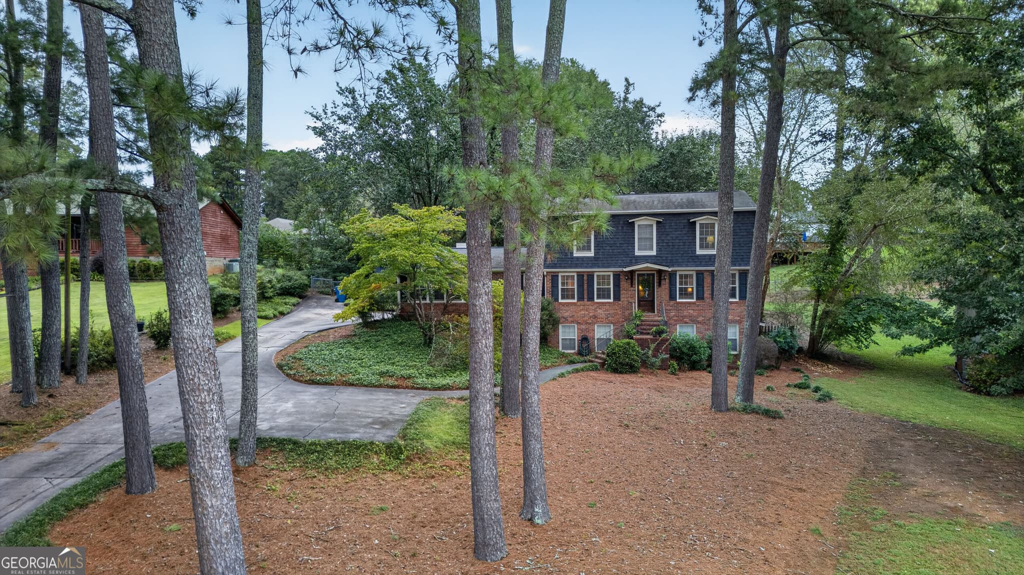4 bedroom, 3.5 bathroom, 2,923 sq ft single family residence for sale at 38 Surrey Trail, Rome, GA 30161