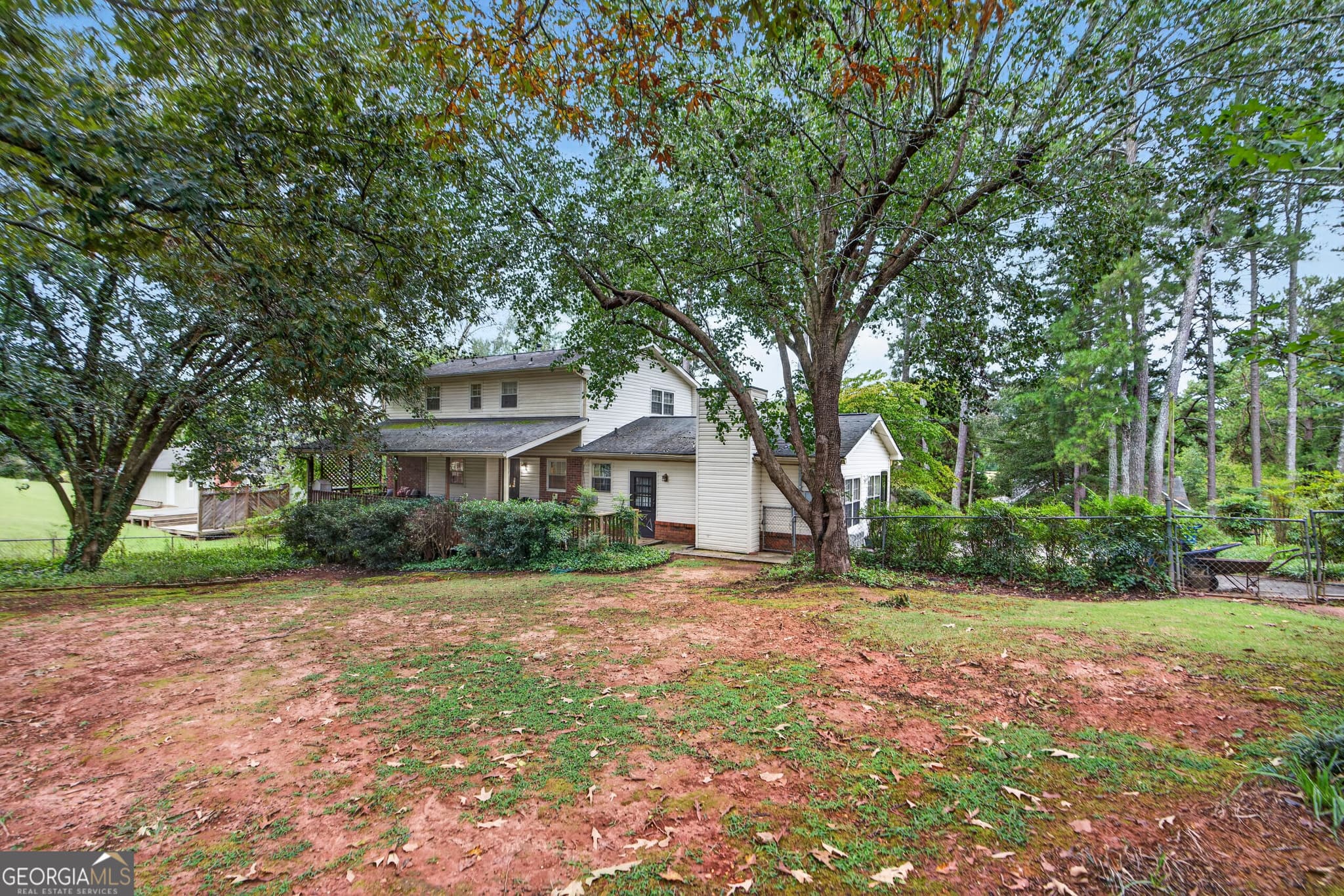4 bedroom, 3.5 bathroom, 2,923 sq ft single family residence for sale at 38 Surrey Trail, Rome, GA 30161 — photo 5