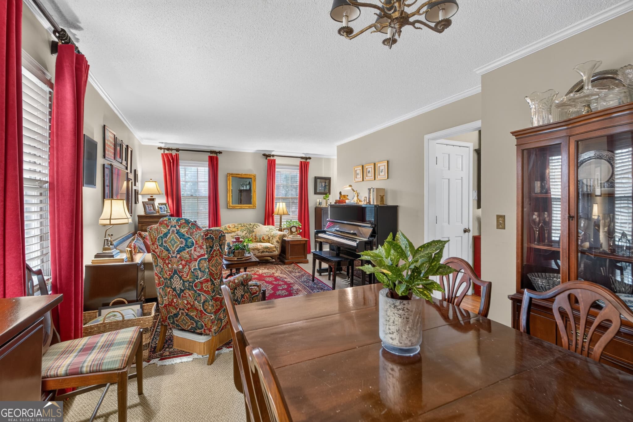 4 bedroom, 3.5 bathroom, 2,923 sq ft single family residence for sale at 38 Surrey Trail, Rome, GA 30161 — photo 9