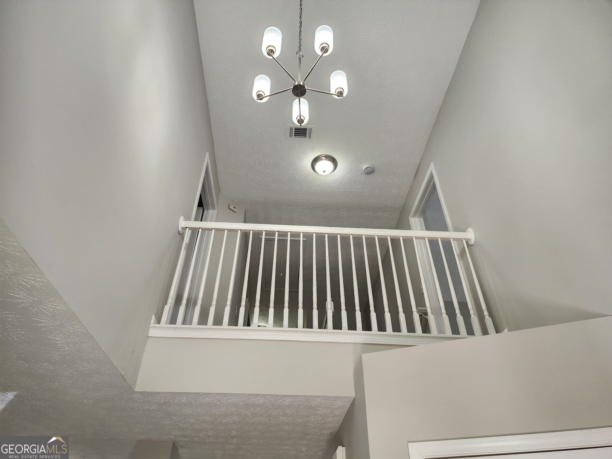 4 bedroom, 2.5 bathroom, 2,669 sq ft single family residence for sale at 2382 Temple View Drive, Snellville, GA 30078 — photo 4