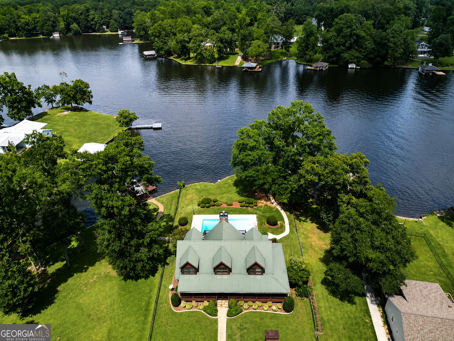 3 bedroom, 3.5 bathroom, 2,256 sq ft cabin,single family residence for sale at 172 Montego Bay Road, Milledgeville, GA 31061 — photo 7