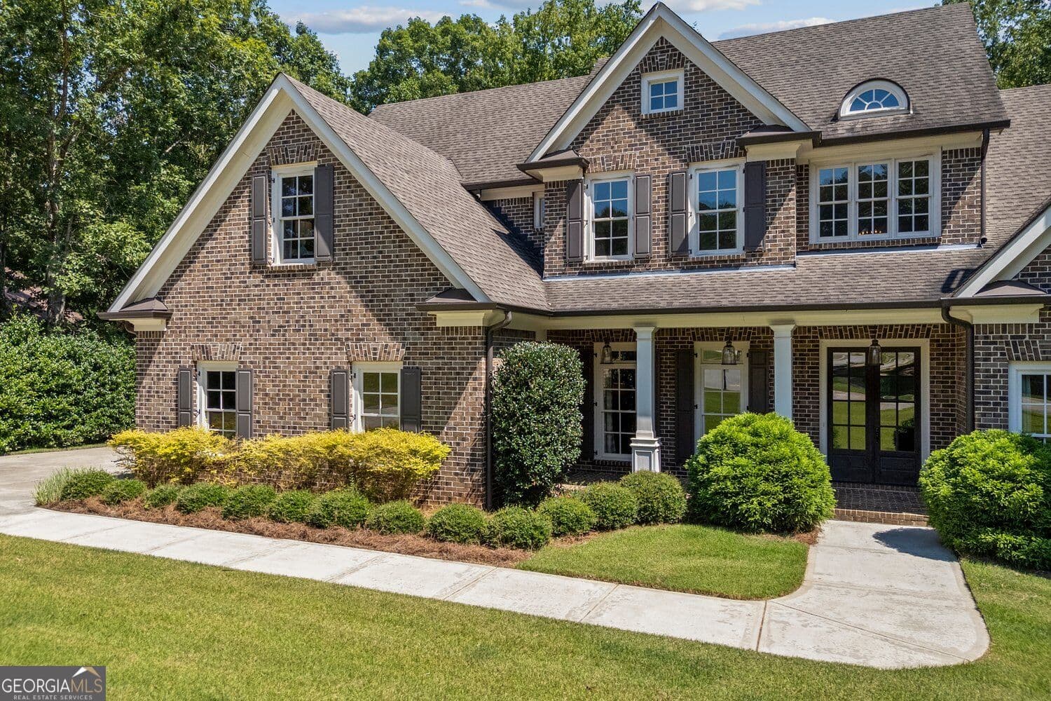 5 bedroom, 4.5 bathroom, 4,369 sq ft single family residence for sale at 416 St Ives Walk, Monroe, GA 30655 — photo 3