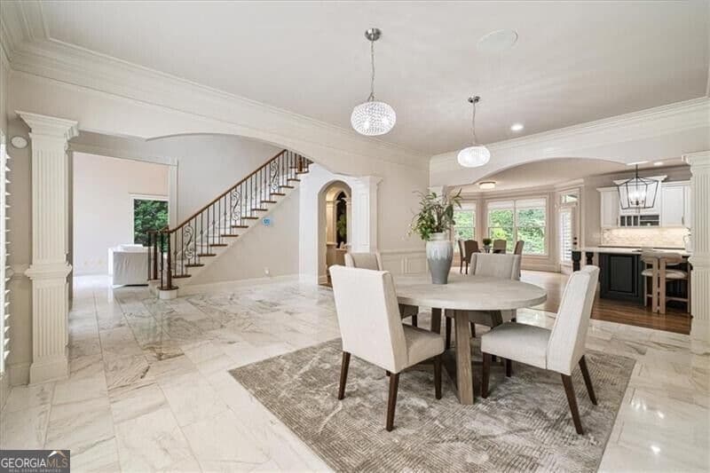 6 bedroom, 6.5 bathroom, 7,652 sq ft single family residence for sale at 392 Lum Crowe Road, Roswell, GA 30075 — photo 10
