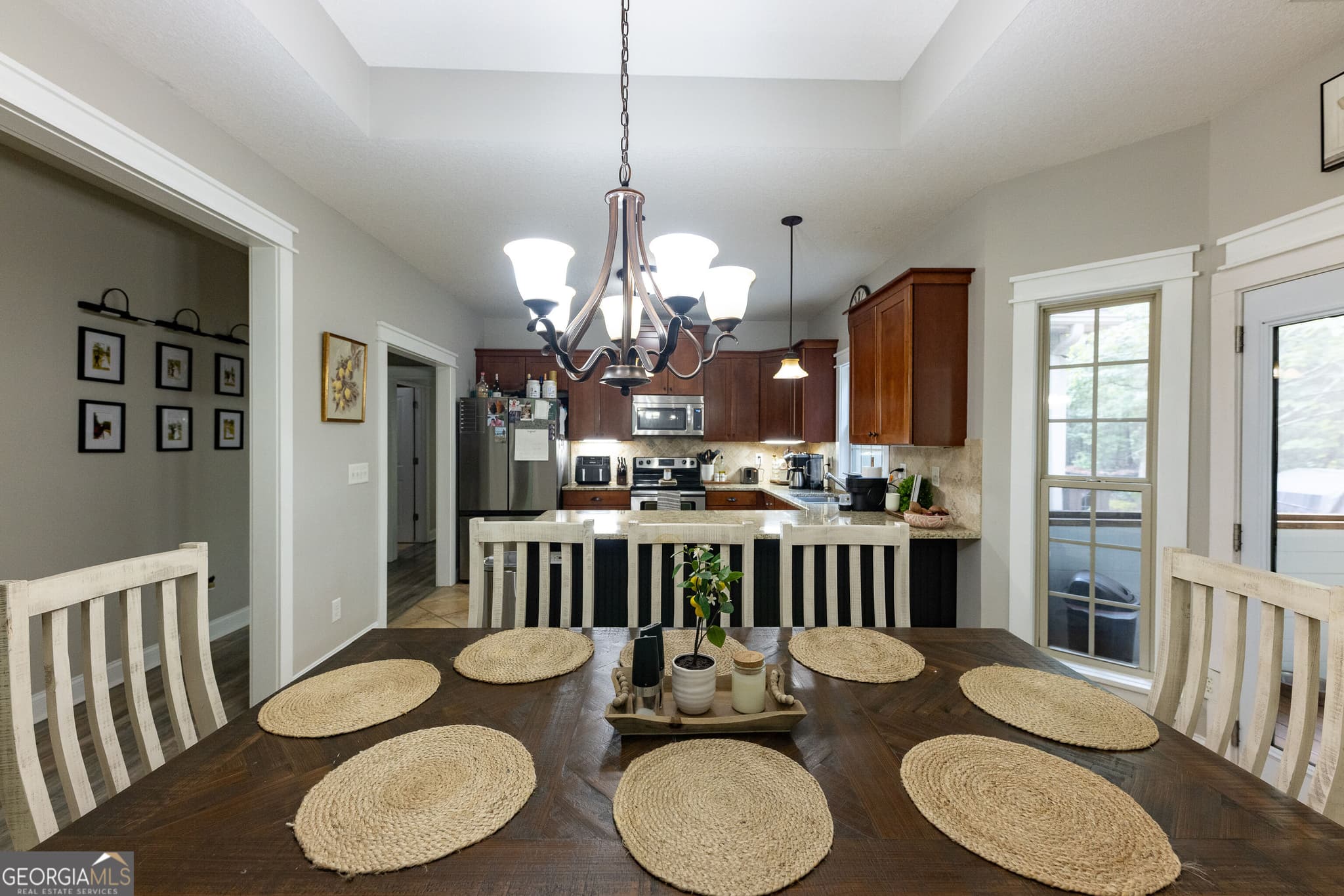 5 bedroom, 3 bathroom, 3,019 sq ft single family residence for sale at 405 Barouche Drive, Thomaston, GA 30286 — photo 8