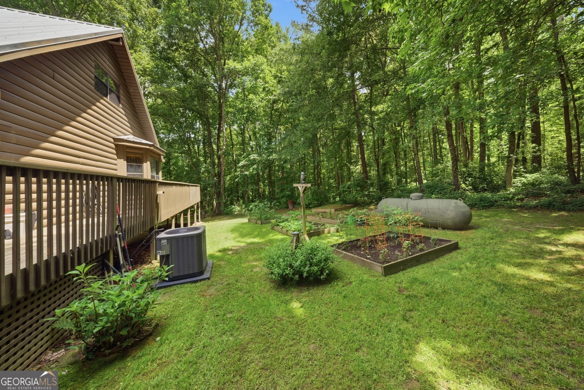 3 bedroom, 2.5 bathroom, 2,517 sq ft cabin,single family residence for sale at 217 Browning Road, Villa Rica, GA 30180 — photo 4
