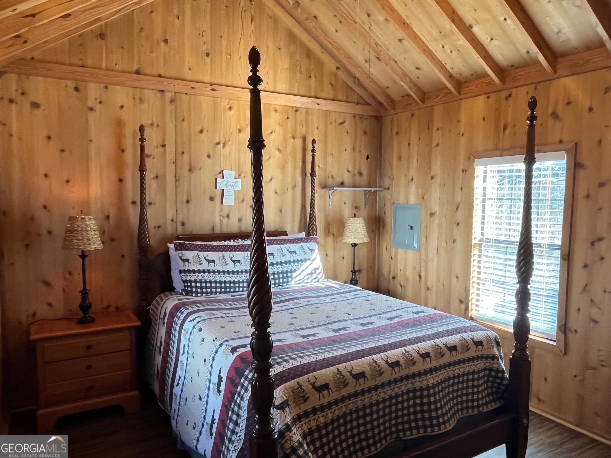 2 bedroom, 1 bathroom, 552 sq ft cabin,single family residence for sale at 356 River Vista Drive, Dillard, GA 30537 — photo 10