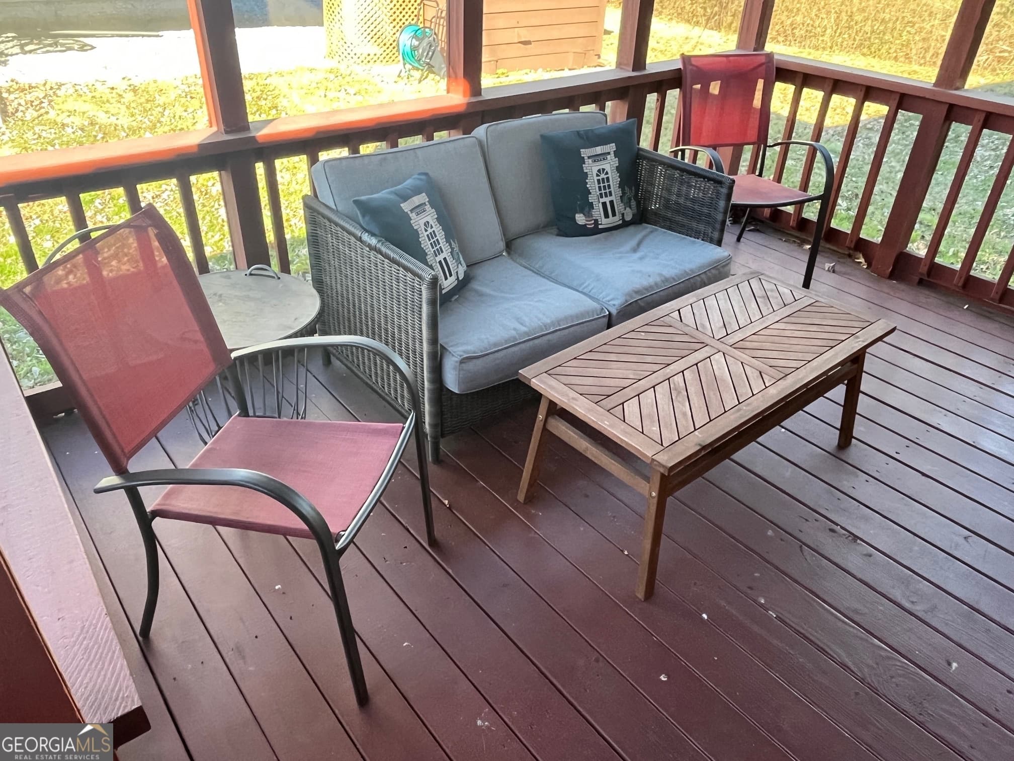 2 bedroom, 1 bathroom, 552 sq ft cabin,single family residence for sale at 356 River Vista Drive, Dillard, GA 30537 — photo 4