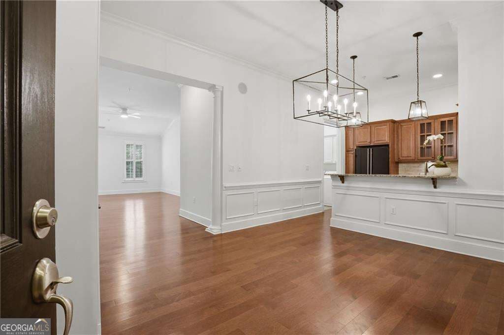 2 bedroom, 2 bathroom, 1,630 sq ft condominium for sale at 4850 Ivy Ridge Drive 404, Atlanta, GA 30339 — photo 3