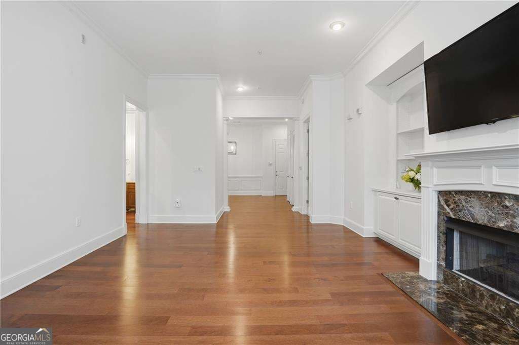 2 bedroom, 2 bathroom, 1,630 sq ft condominium for sale at 4850 Ivy Ridge Drive 404, Atlanta, GA 30339 — photo 9