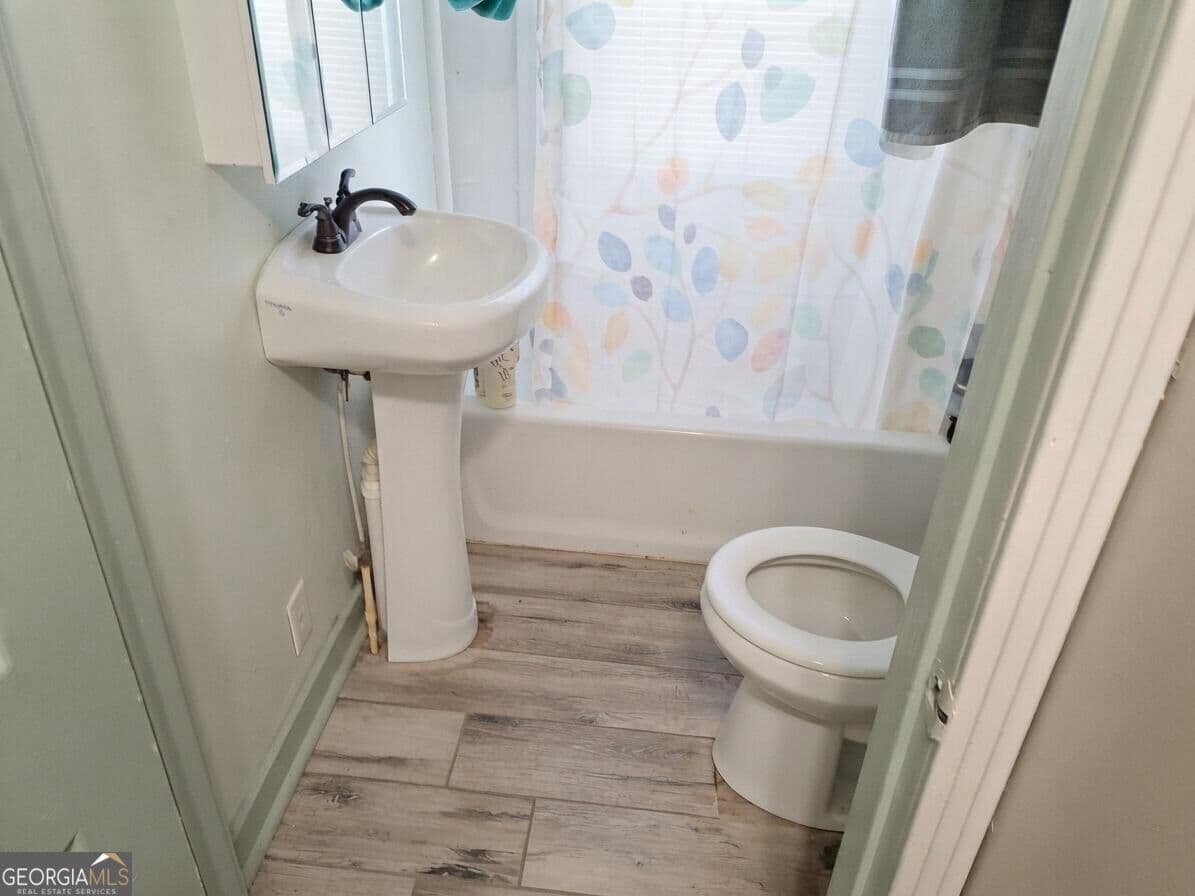 2 bedroom, 1 bathroom, 792 sq ft single family residence for sale at 184 Josey Avenue, East Dublin, GA 31027 — photo 6