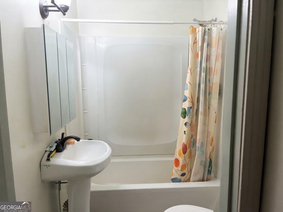 2 bedroom, 1 bathroom, 792 sq ft single family residence for sale at 184 Josey Avenue, East Dublin, GA 31027 — photo 9