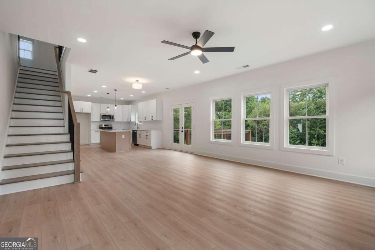 5 bedroom, 3 bathroom, 2,696 sq ft single family residence for sale at 394 Poplar Springs Road, Hiram, GA 30141 — photo 7