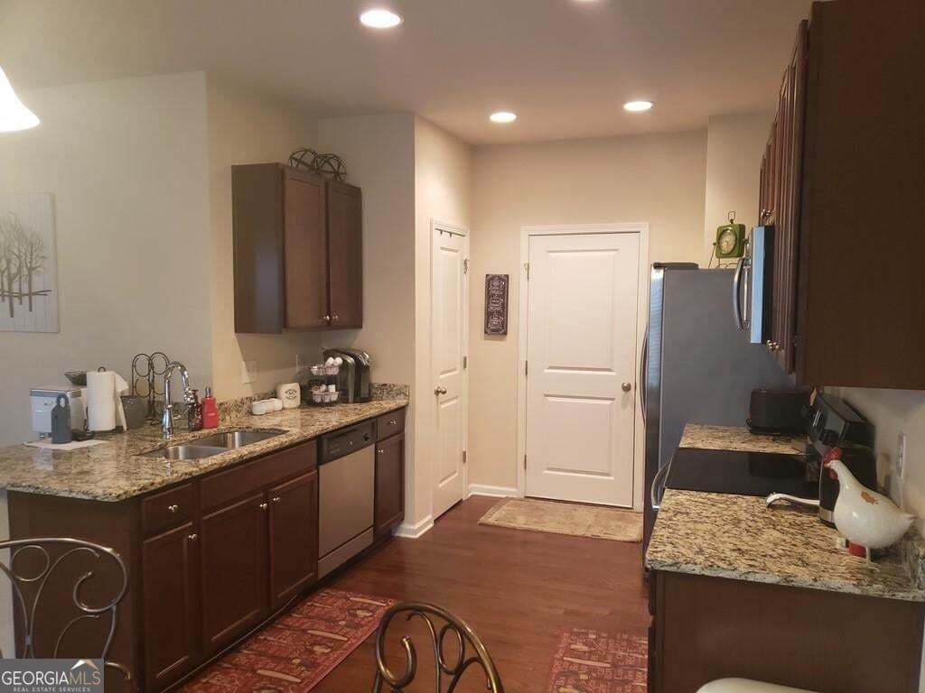 4 bedroom, 2.5 bathroom, 2,150 sq ft single family residence for rent at 323 Hardy Ives Lane US, Lawrenceville, GA 30045 for $2,300 a month — photo 7