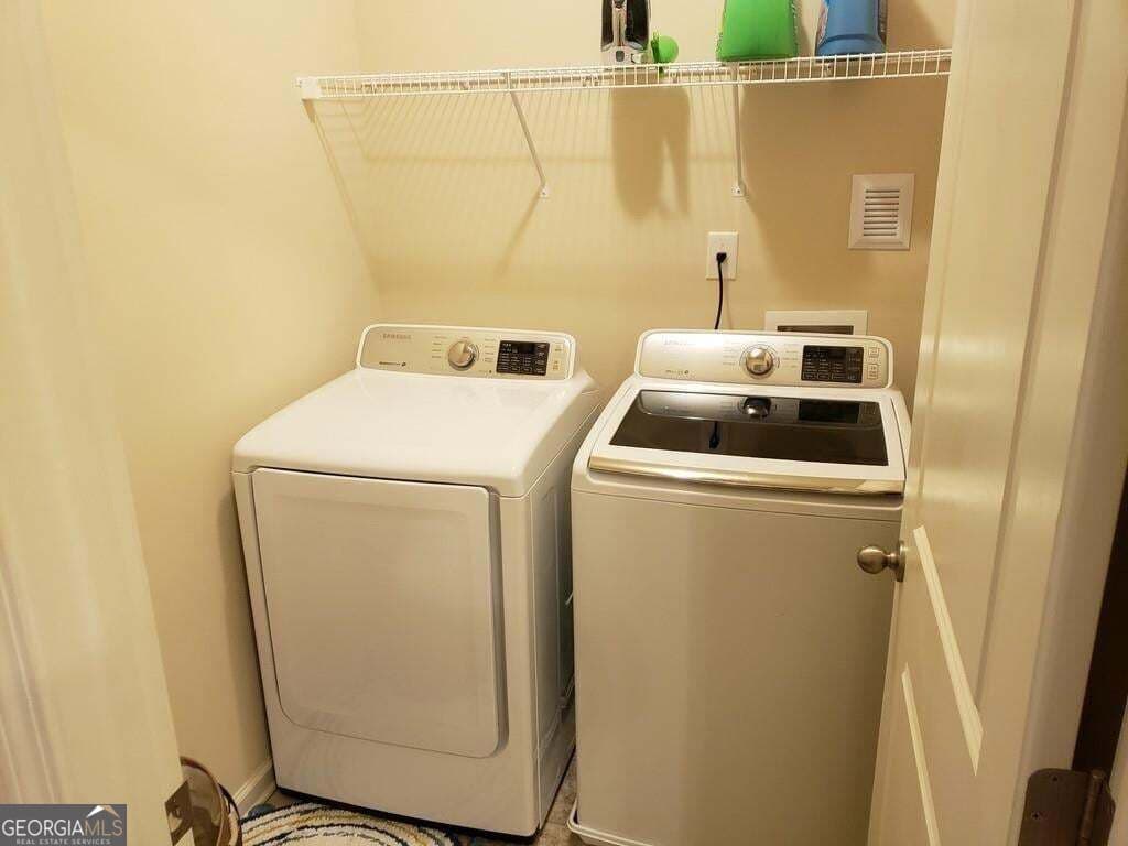 4 bedroom, 2.5 bathroom, 2,150 sq ft single family residence for rent at 323 Hardy Ives Lane US, Lawrenceville, GA 30045 for $2,300 a month — photo 10