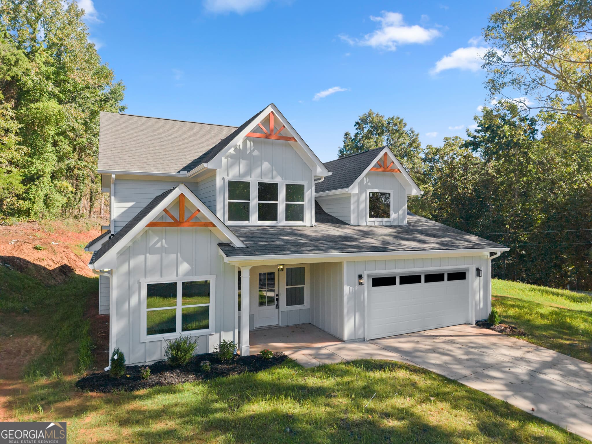4 bedroom, 3.5 bathroom single family residence for sale at 4615 PERRY Road, Gainesville, GA 30506 — photo 5