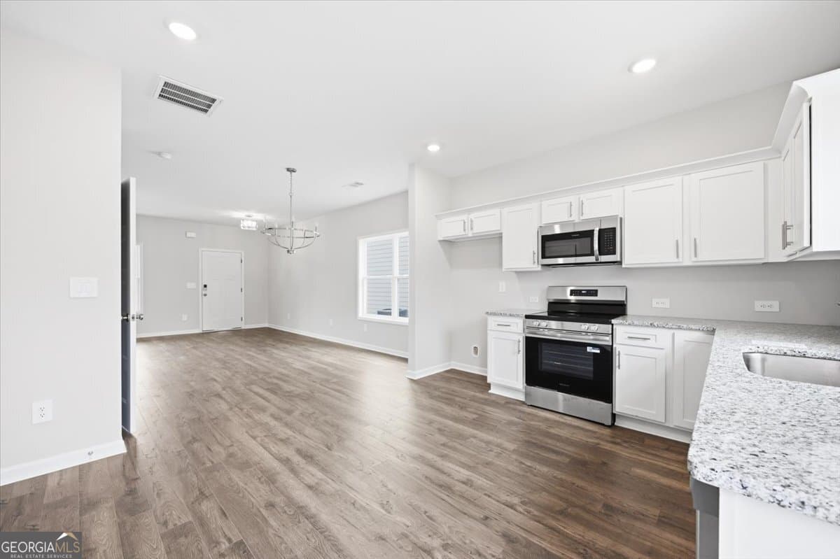 4 bedroom, 2.5 bathroom, 1,733 sq ft single family residence for sale at 5 Morningside Court, Thomaston, GA 30286 — photo 9